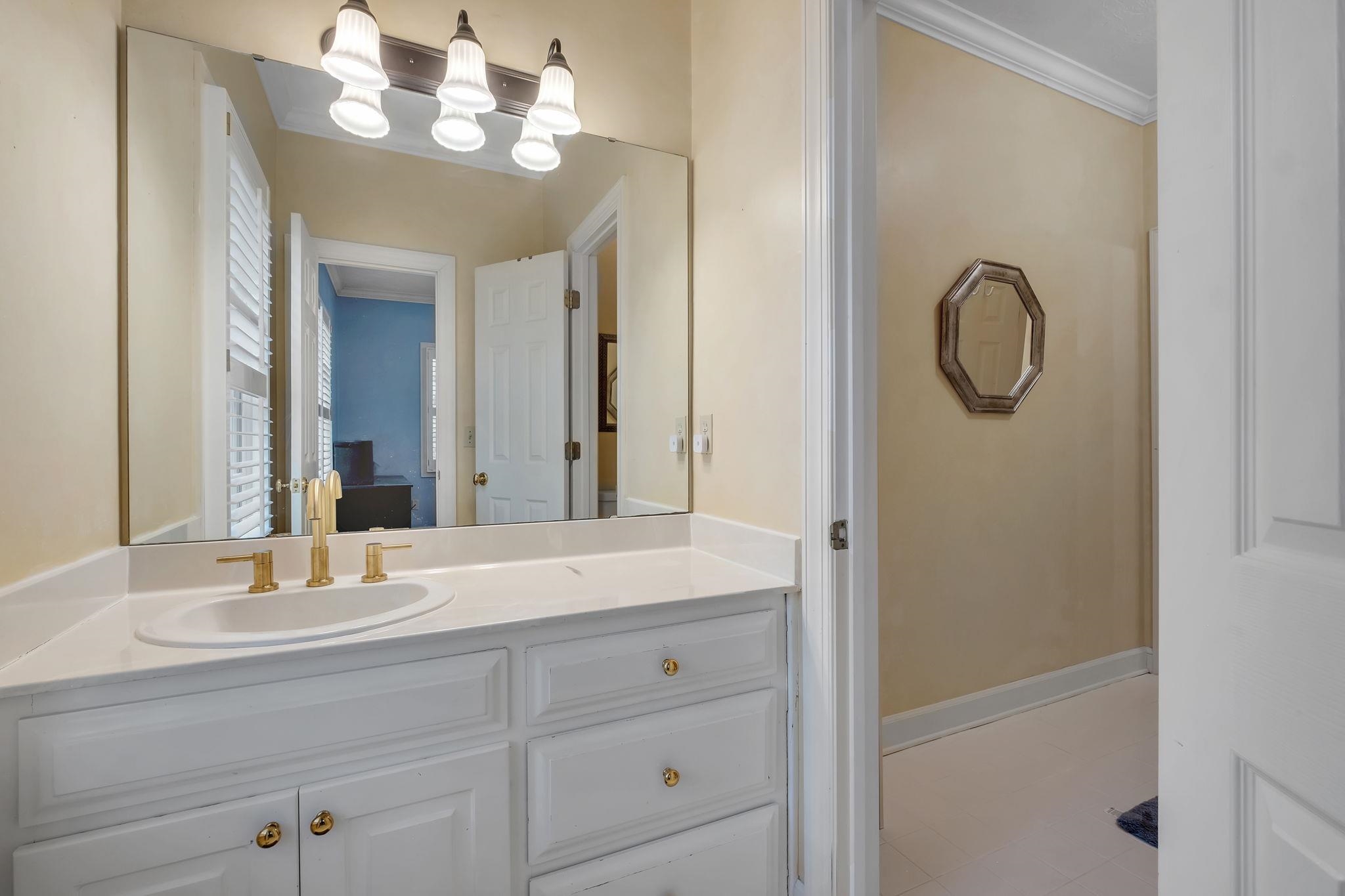 5351 Pembridge Place