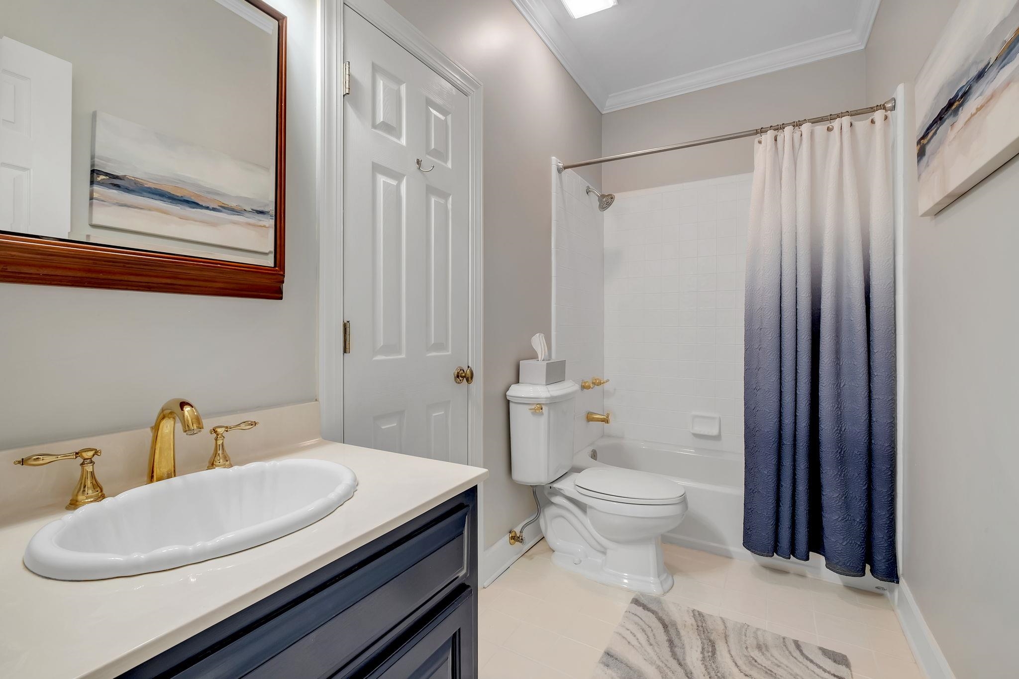 5351 Pembridge Place