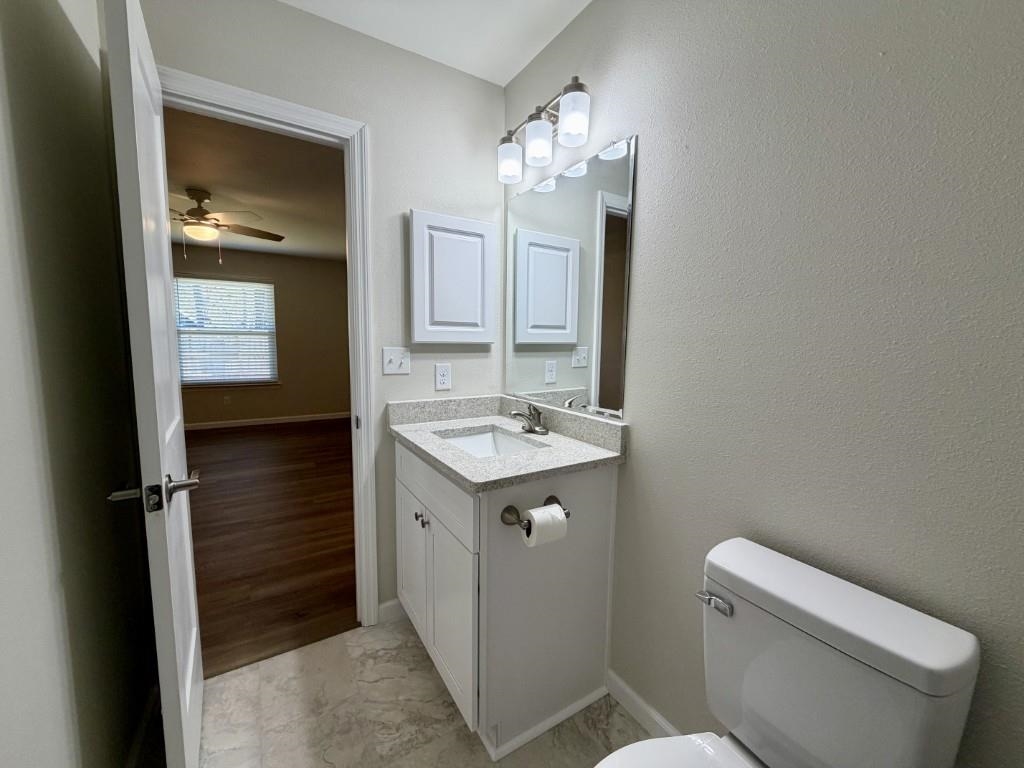 6631 Kingman Trail