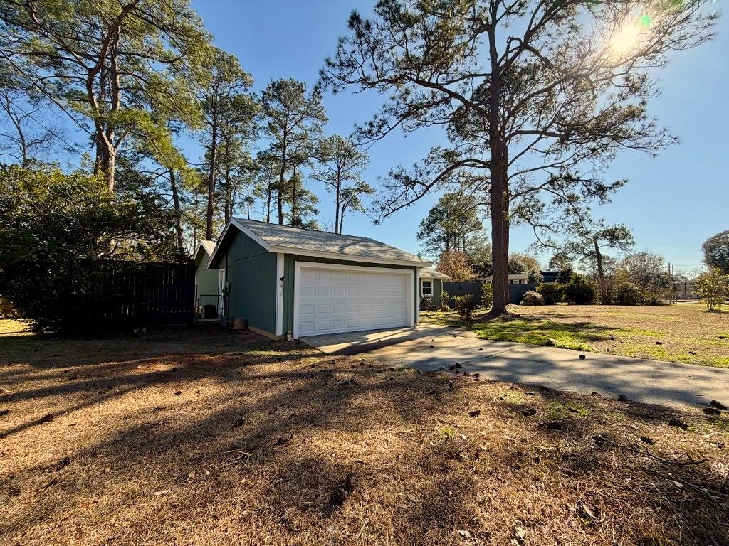 6631 Kingman Trail