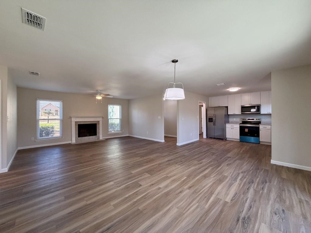 6631 Kingman Trail