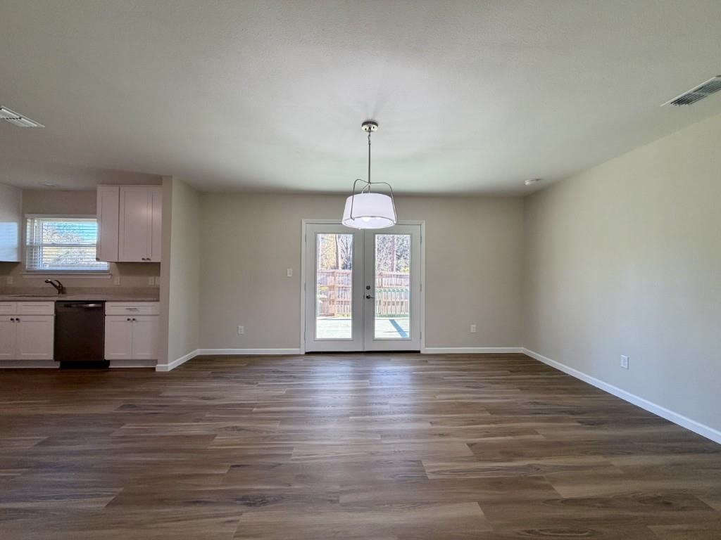 6631 Kingman Trail