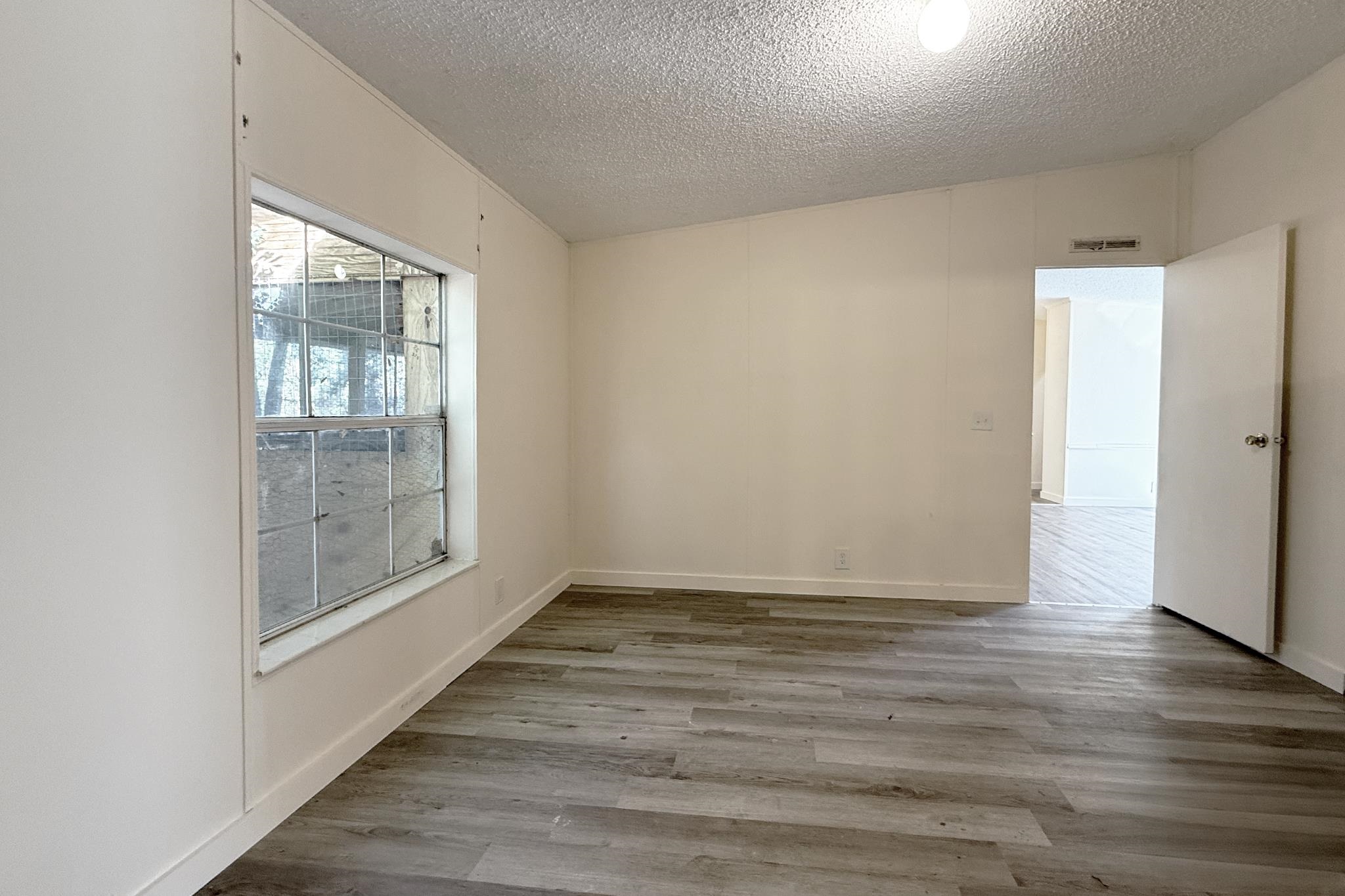 10086 SPRING SINK Road