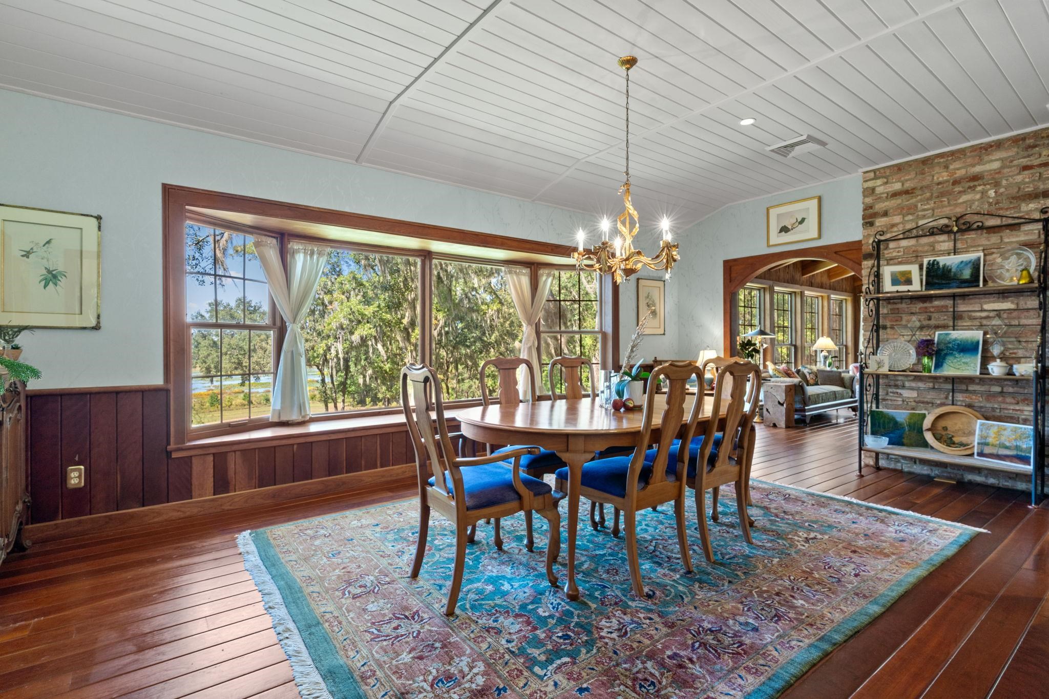 5950 Miller Landing Cove