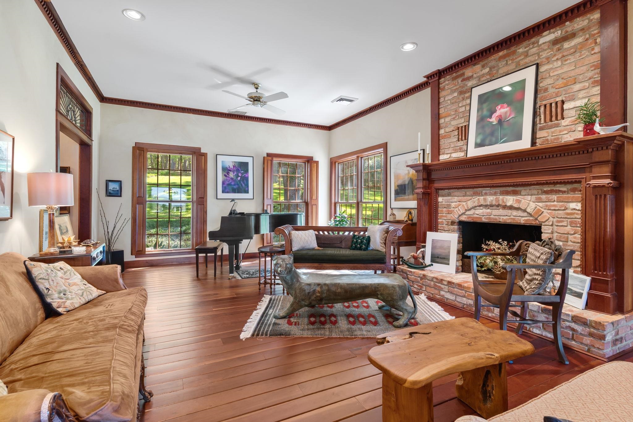 5950 Miller Landing Cove