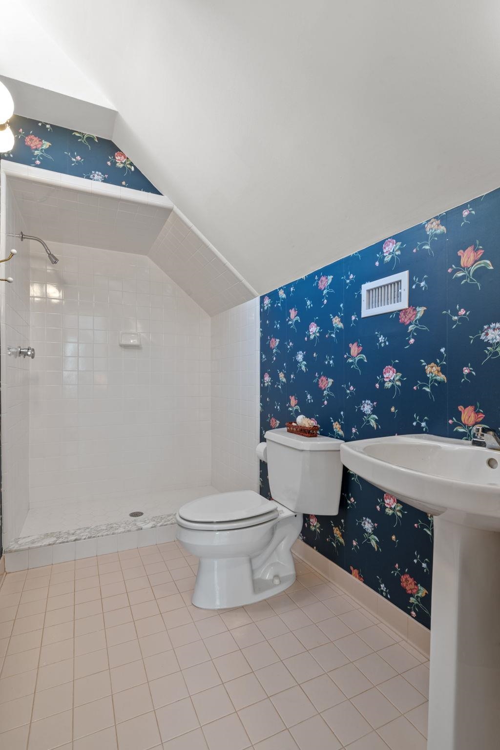 5950 Miller Landing Cove