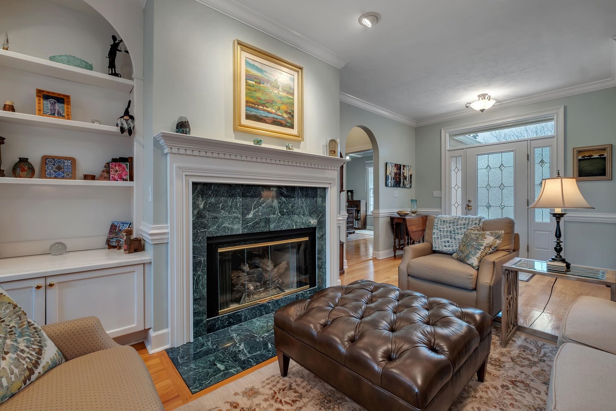 389 Meadow Ridge Drive