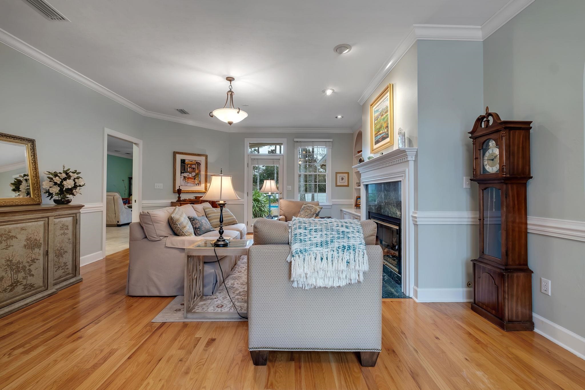 389 Meadow Ridge Drive