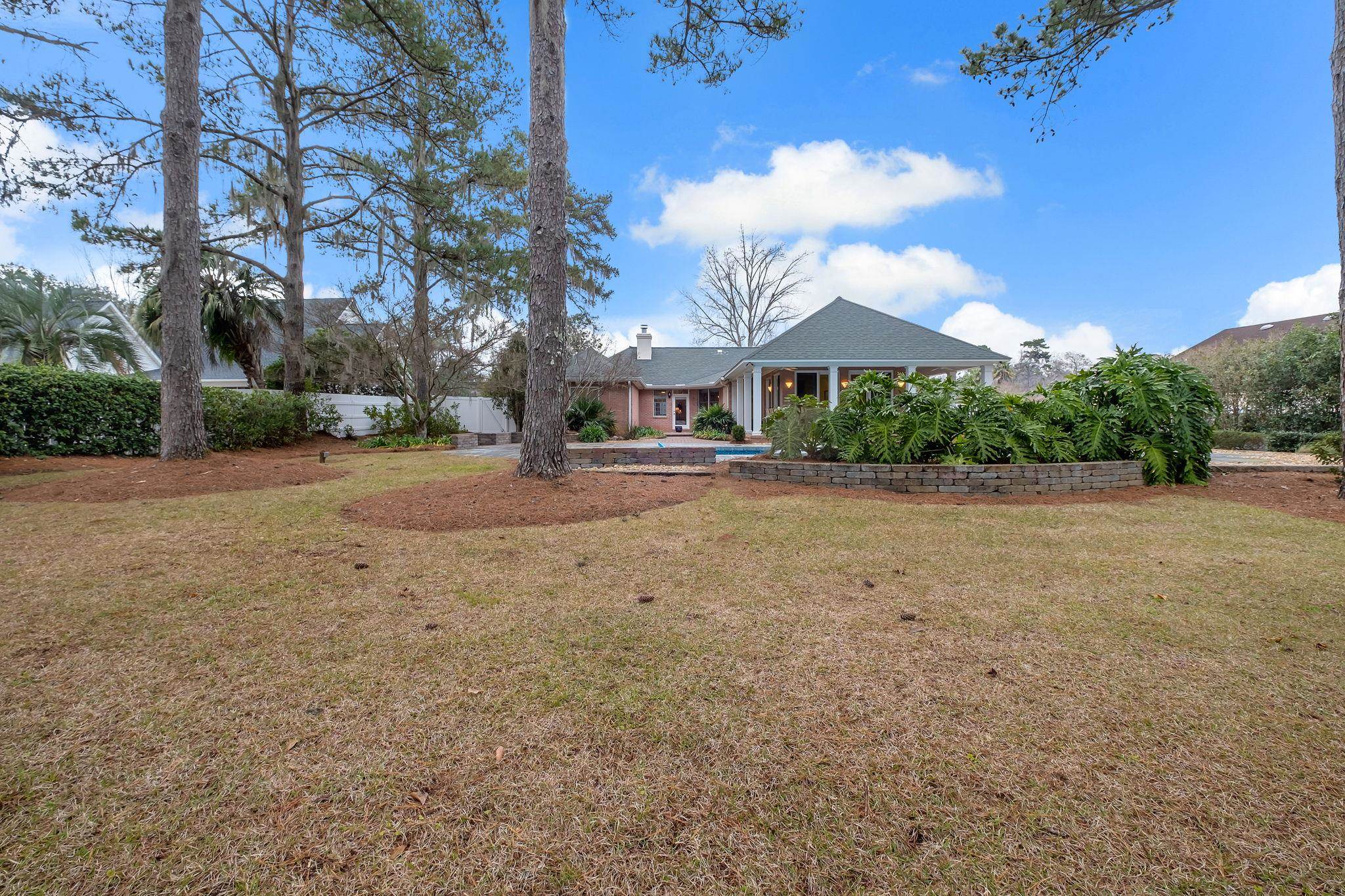 389 Meadow Ridge Drive