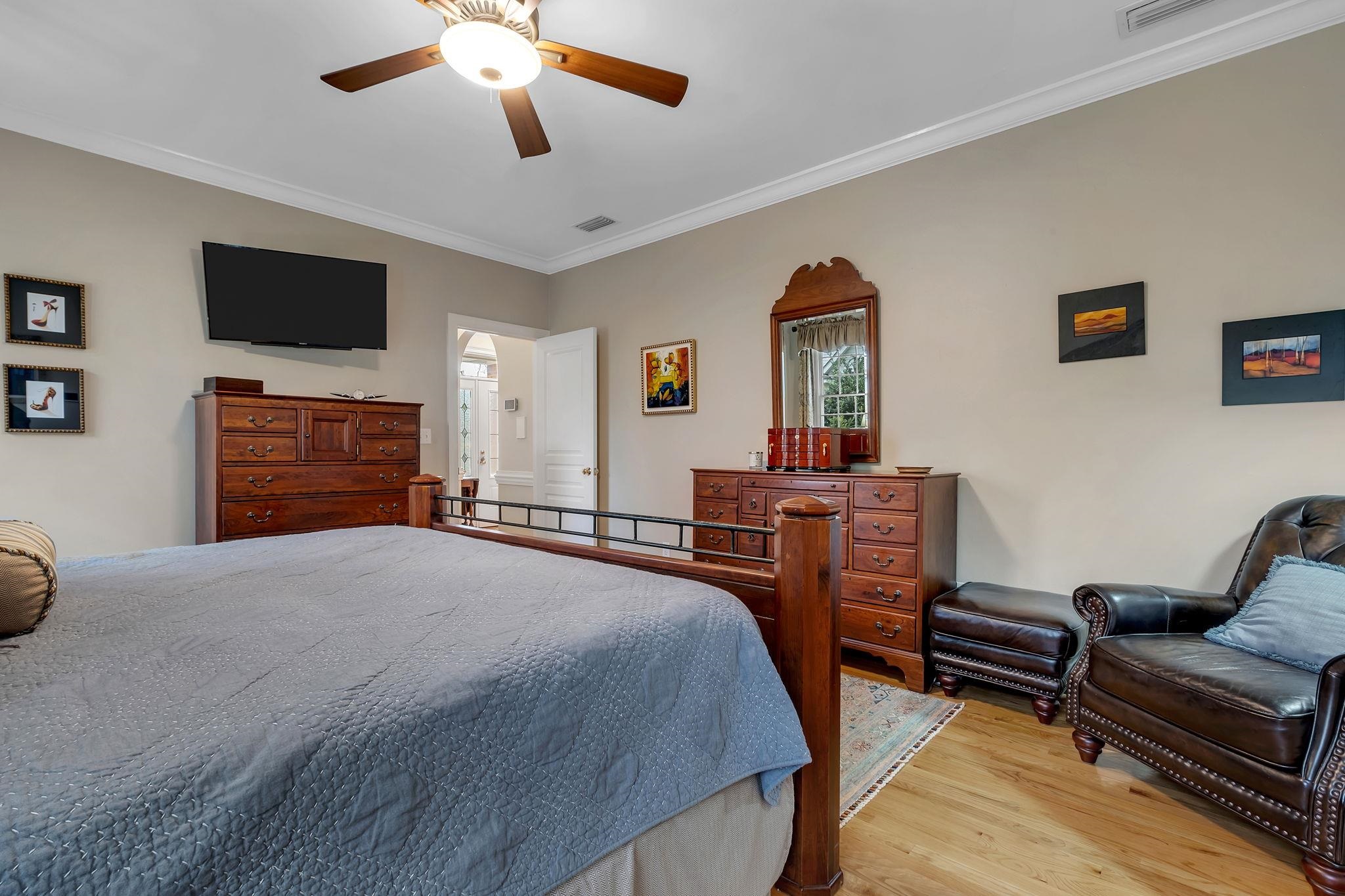 389 Meadow Ridge Drive