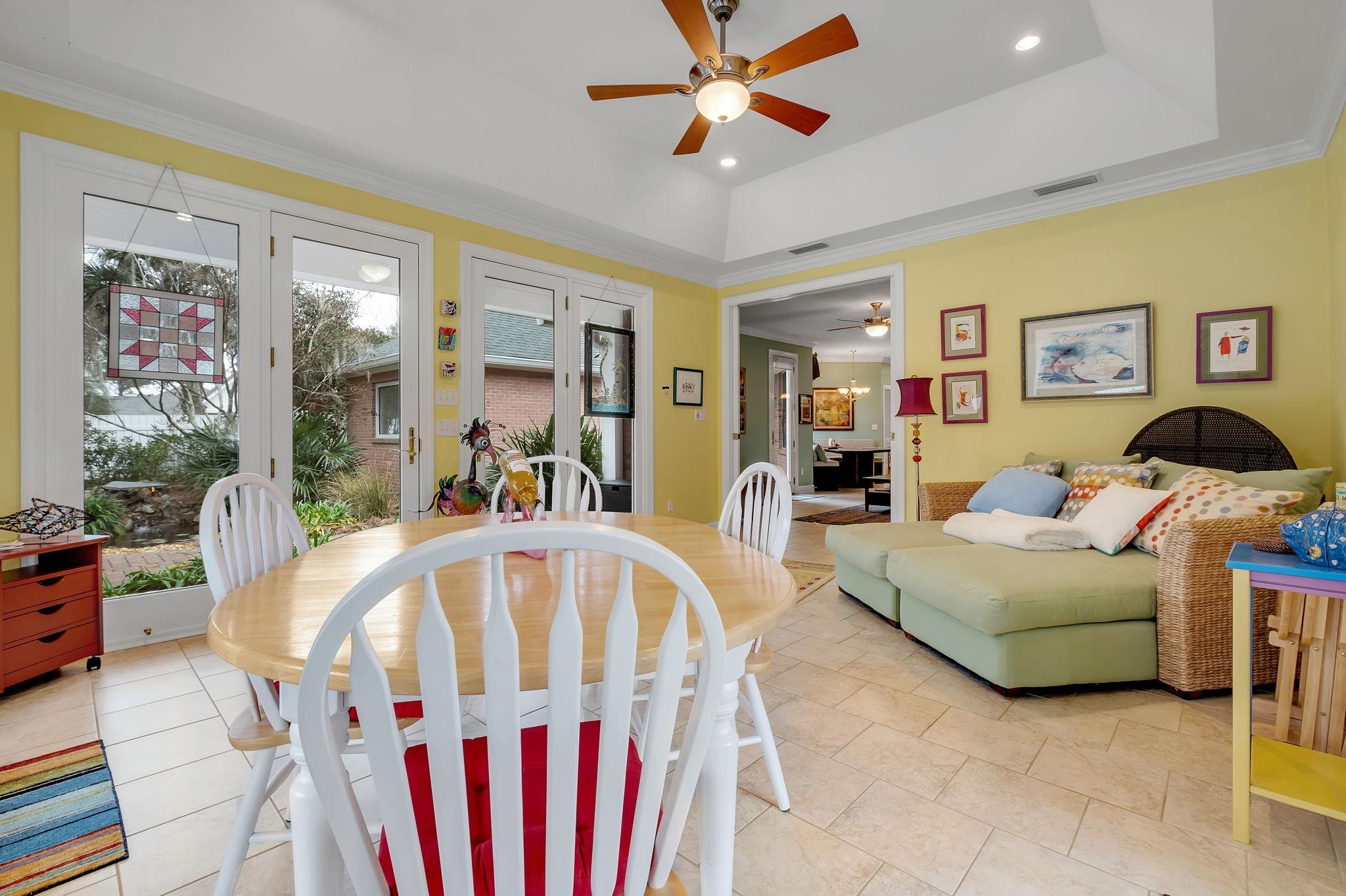 389 Meadow Ridge Drive