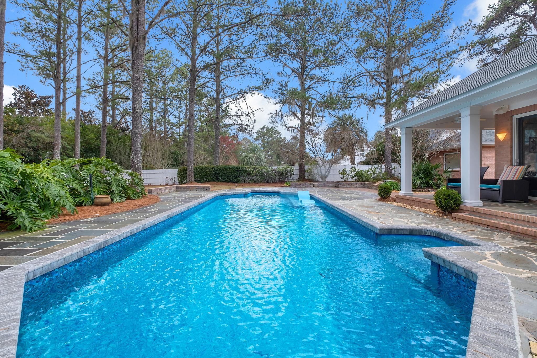 389 Meadow Ridge Drive