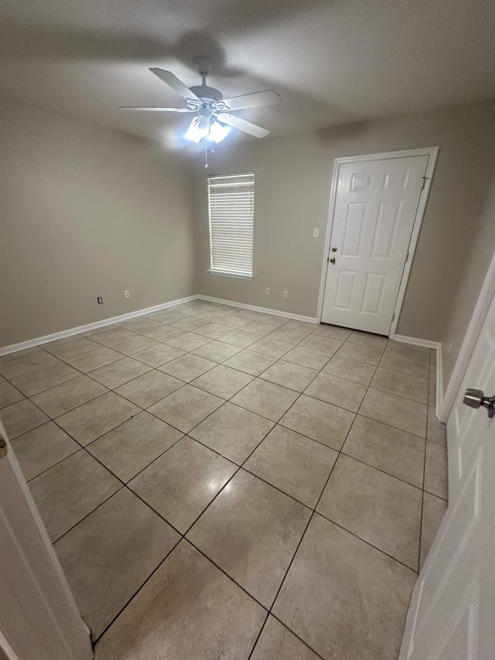 2525 Hartsfield Road Unit #21