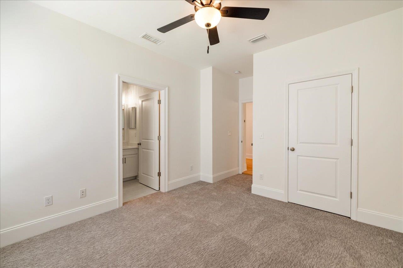 3877 Ardmore Lane