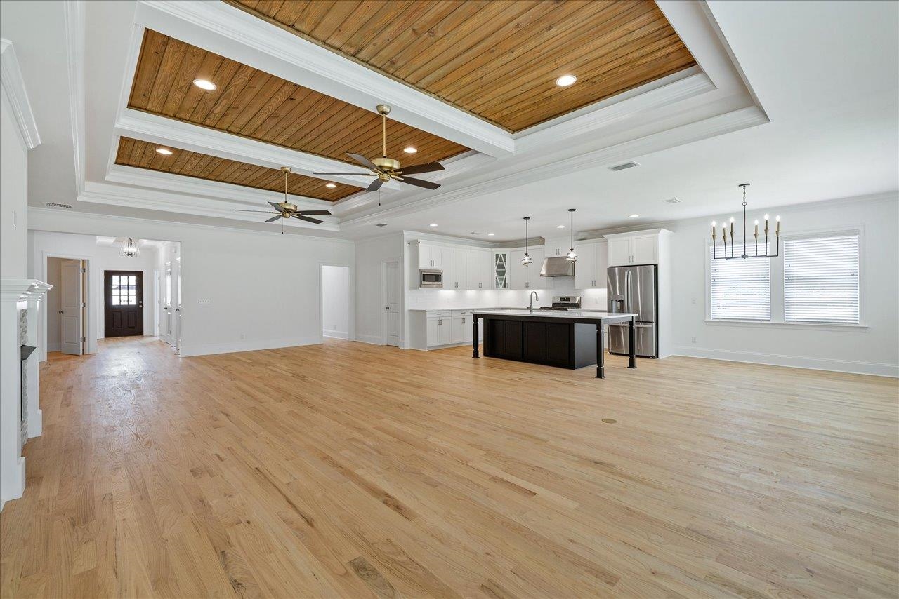 3877 Ardmore Lane