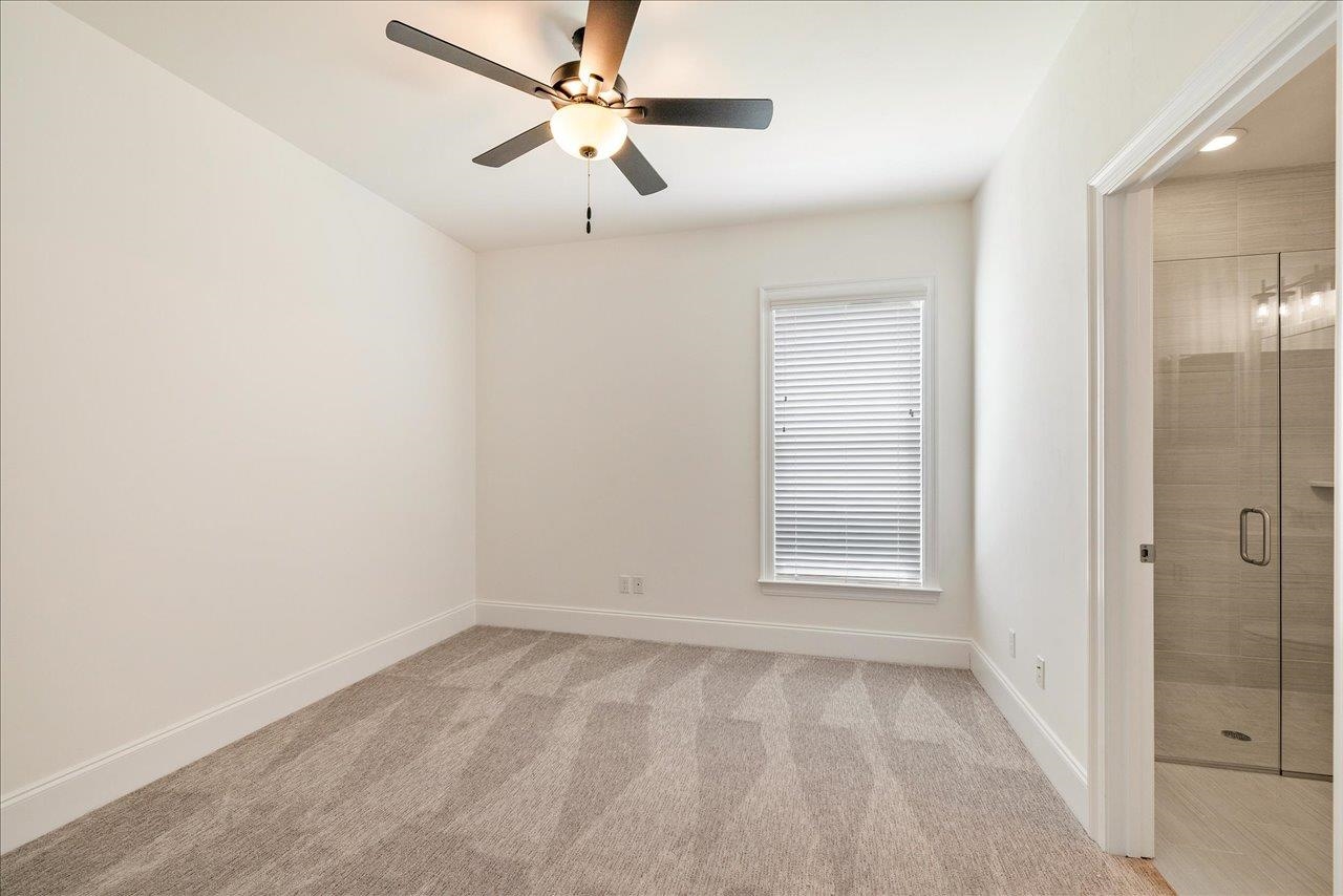 3877 Ardmore Lane