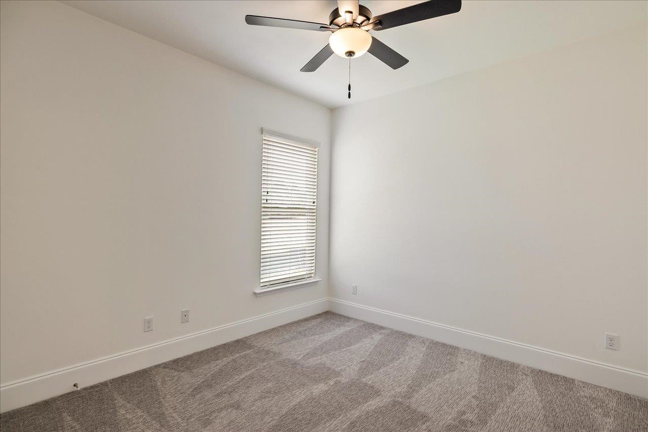 3877 Ardmore Lane