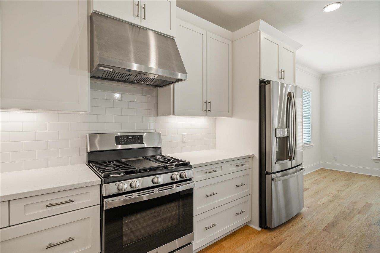3877 Ardmore Lane