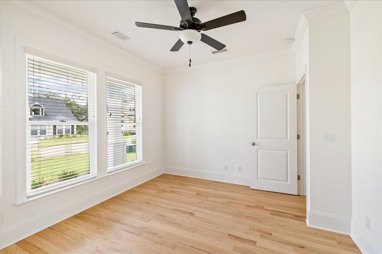 3877 Ardmore Lane