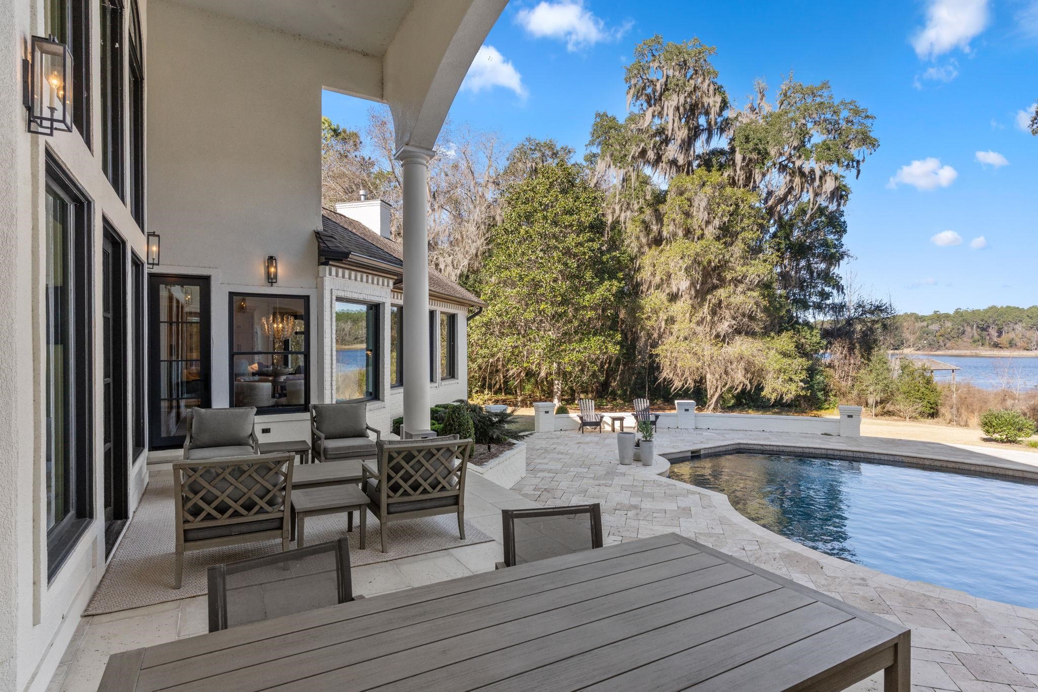 2100 Thirlestane Road