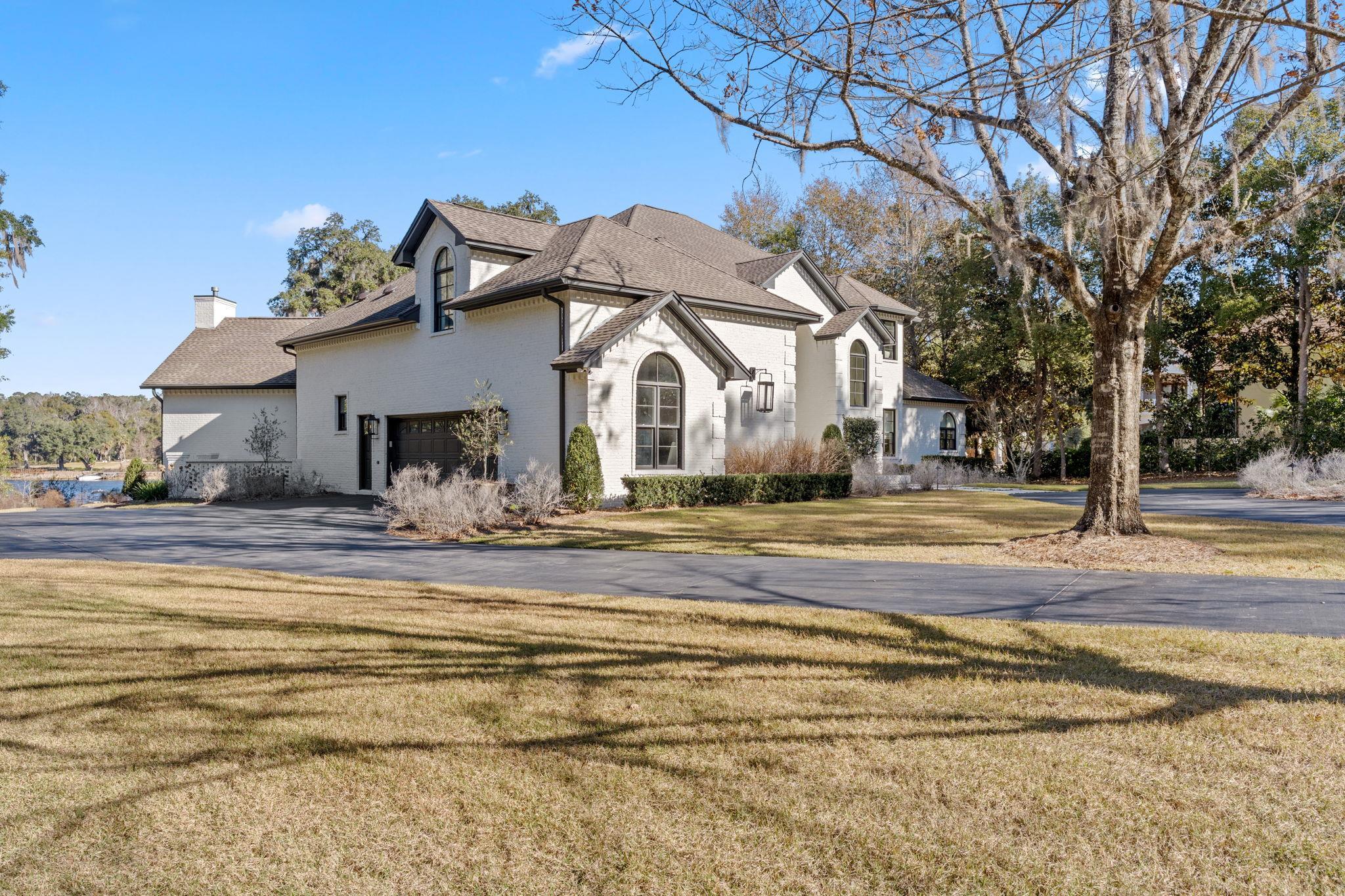 2100 Thirlestane Road