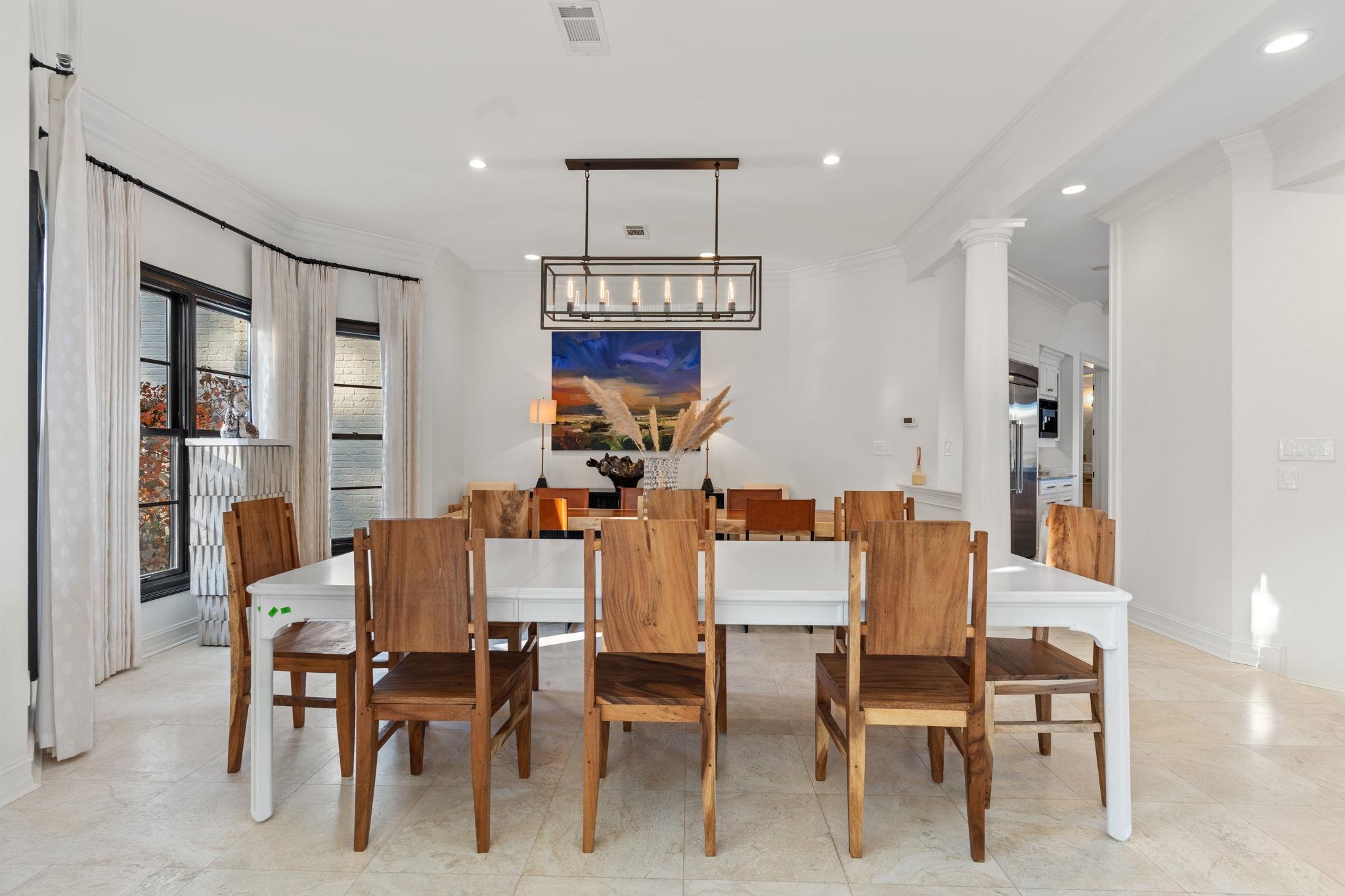 2100 Thirlestane Road