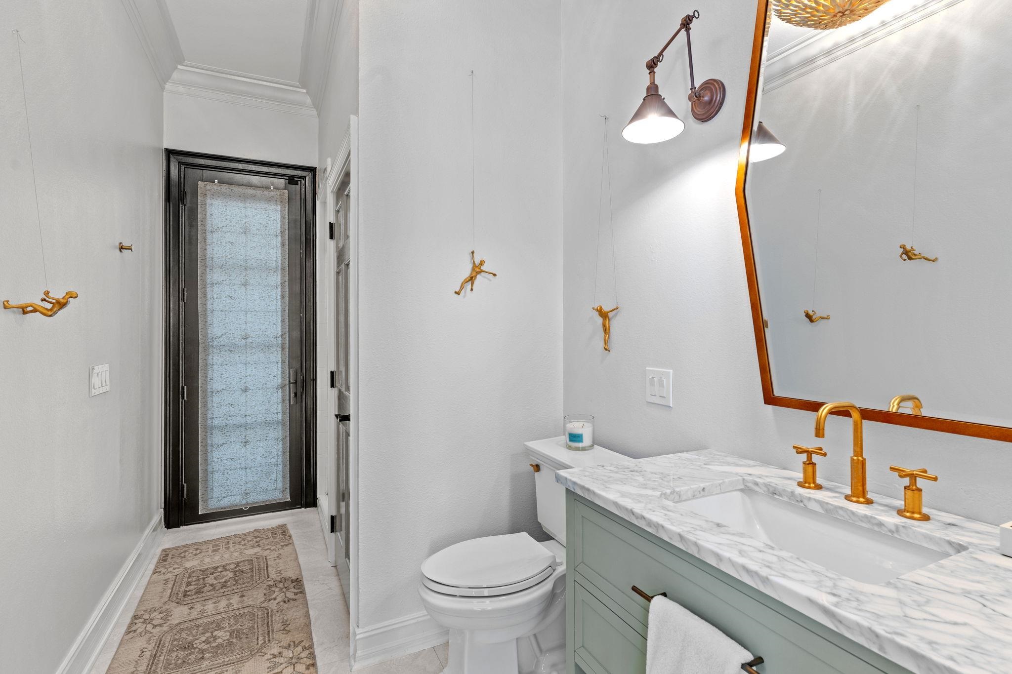 2100 Thirlestane Road