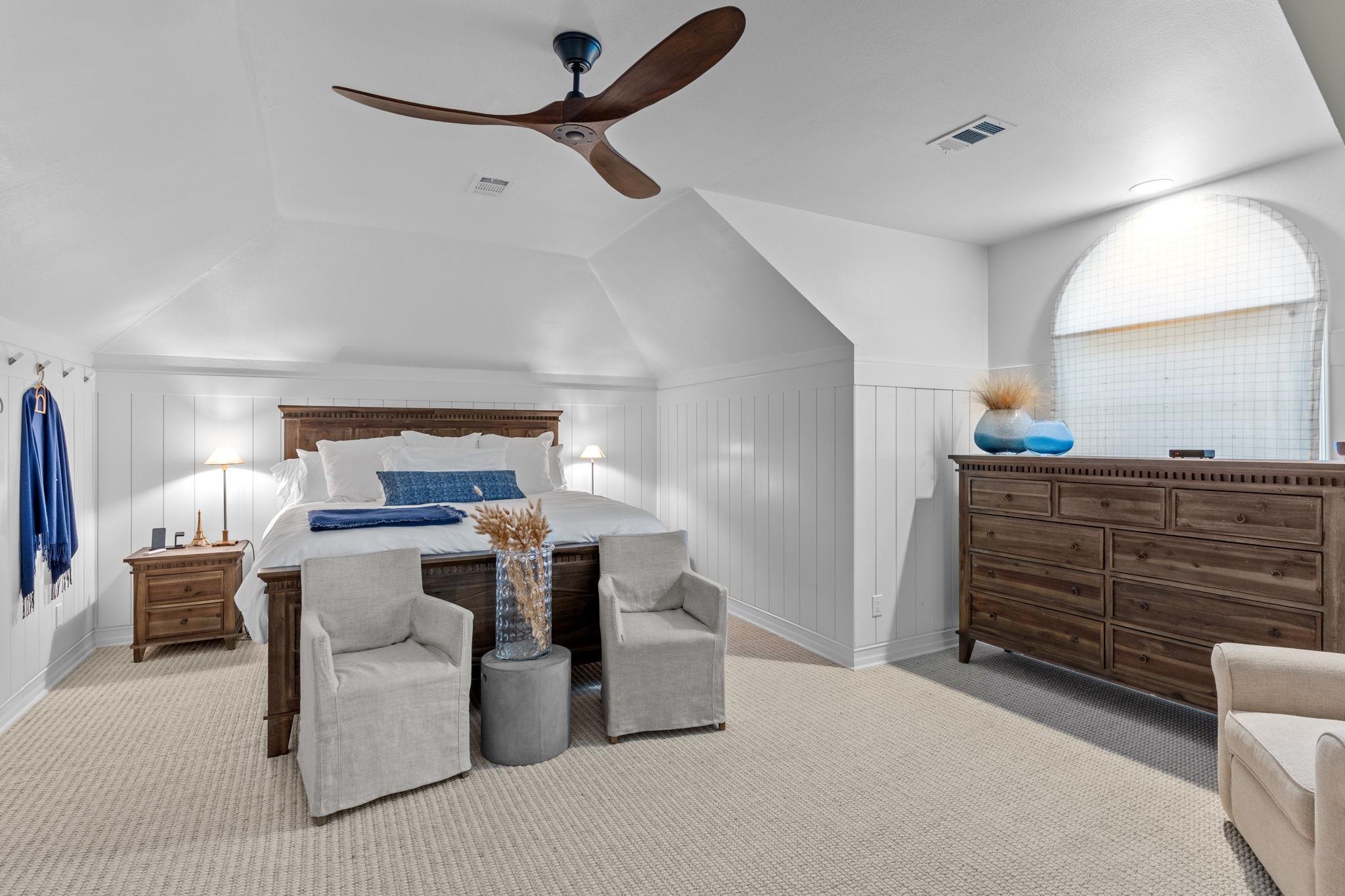 2100 Thirlestane Road