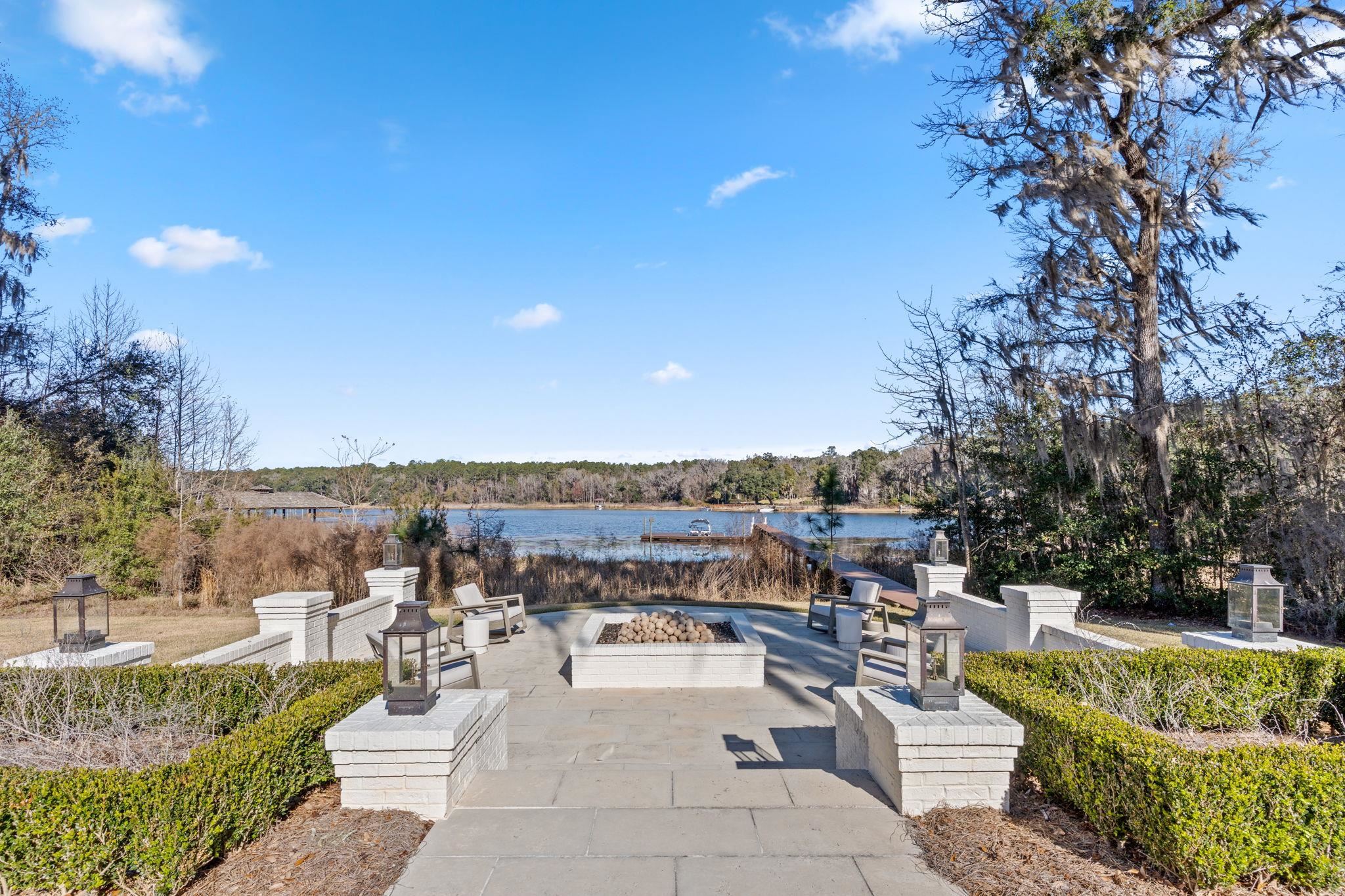 2100 Thirlestane Road