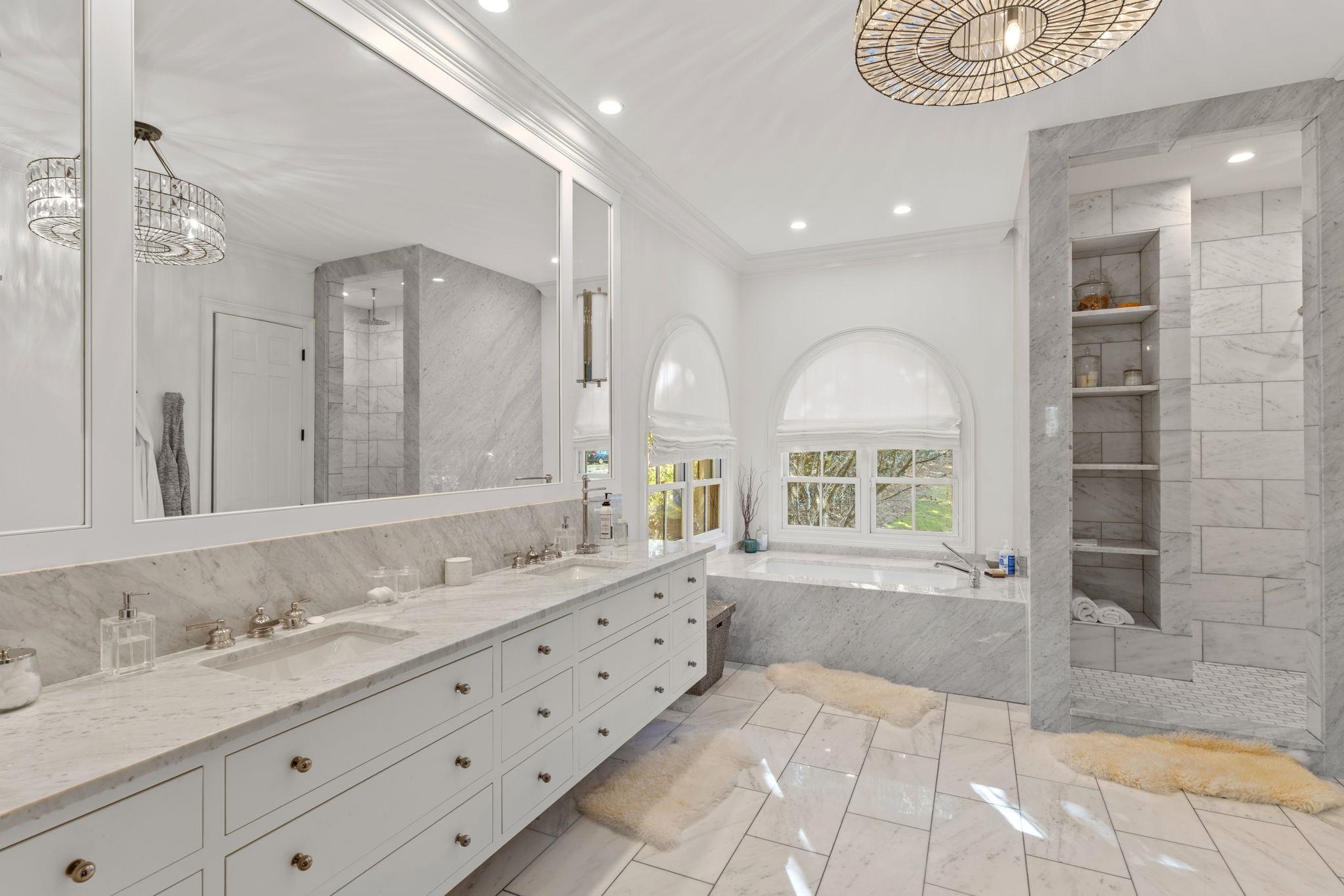 2100 Thirlestane Road