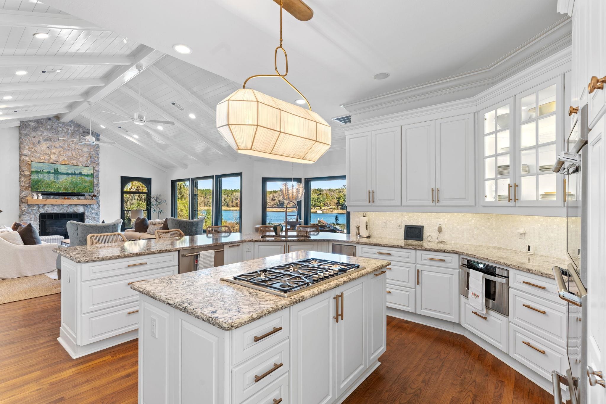 2100 Thirlestane Road