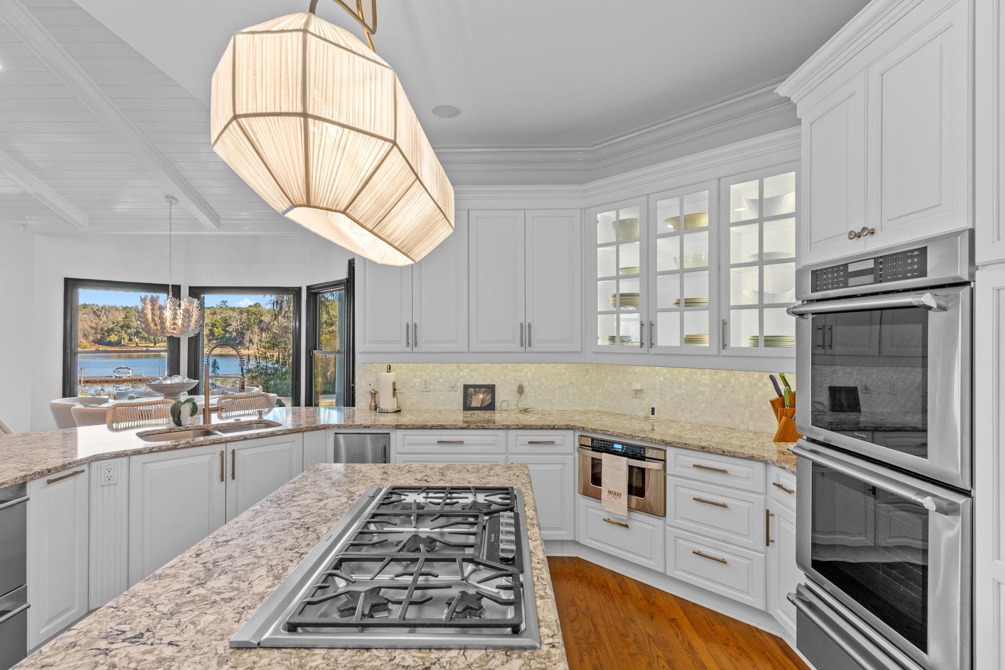 2100 Thirlestane Road