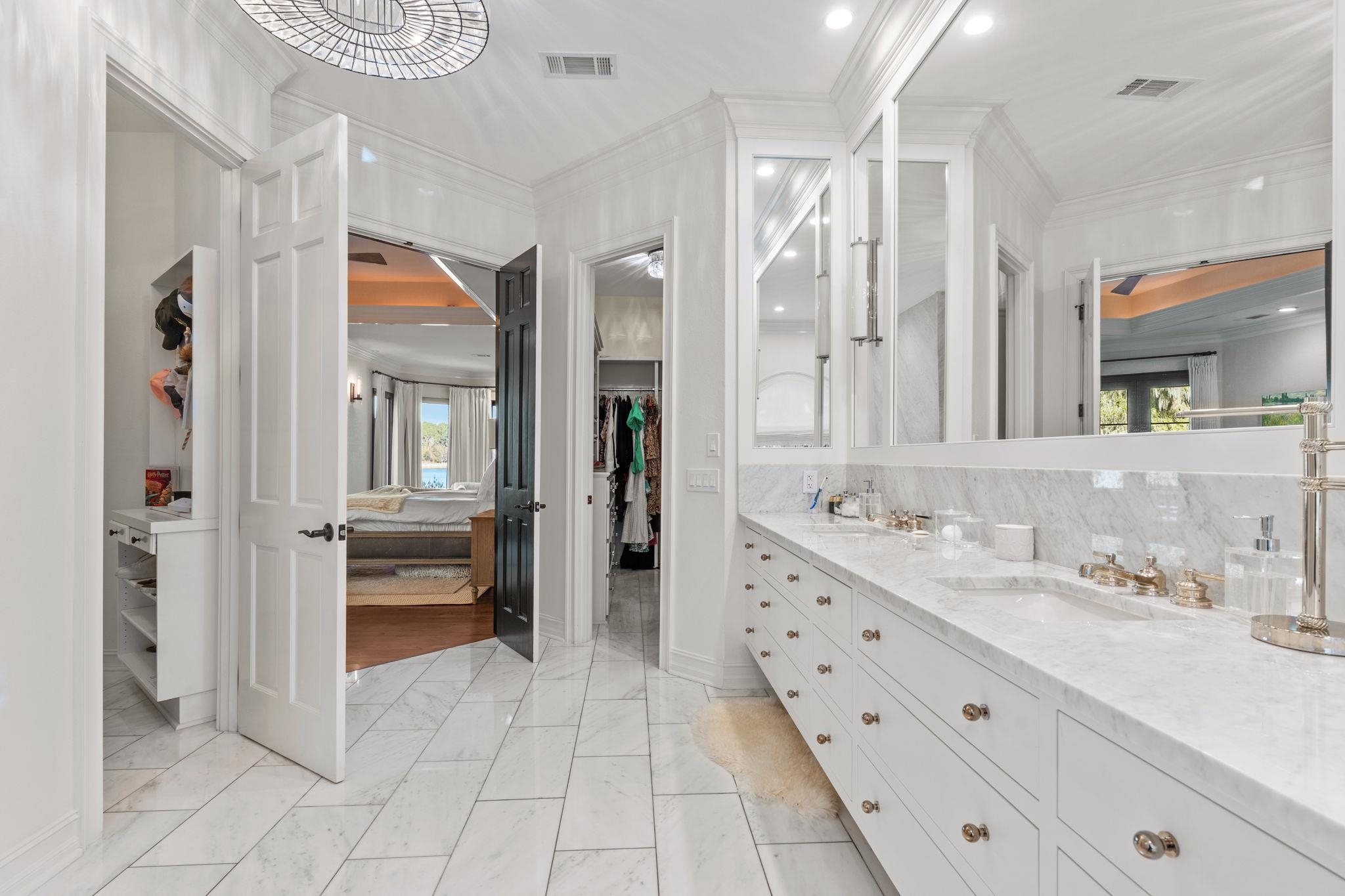 2100 Thirlestane Road