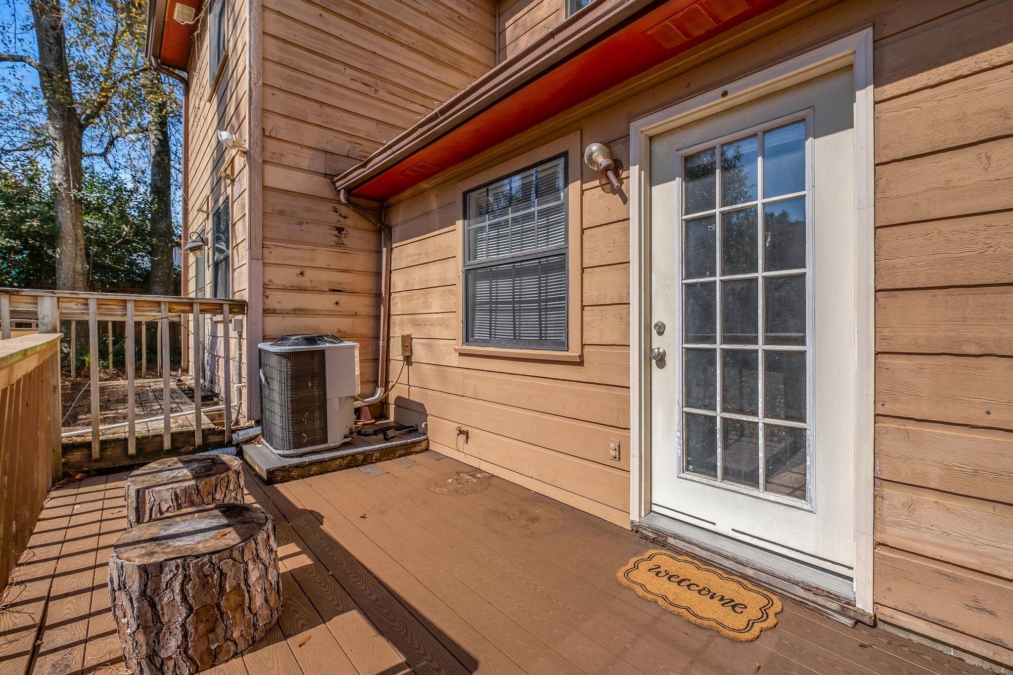 1808 JACKSON BLUFF Road Unit: E