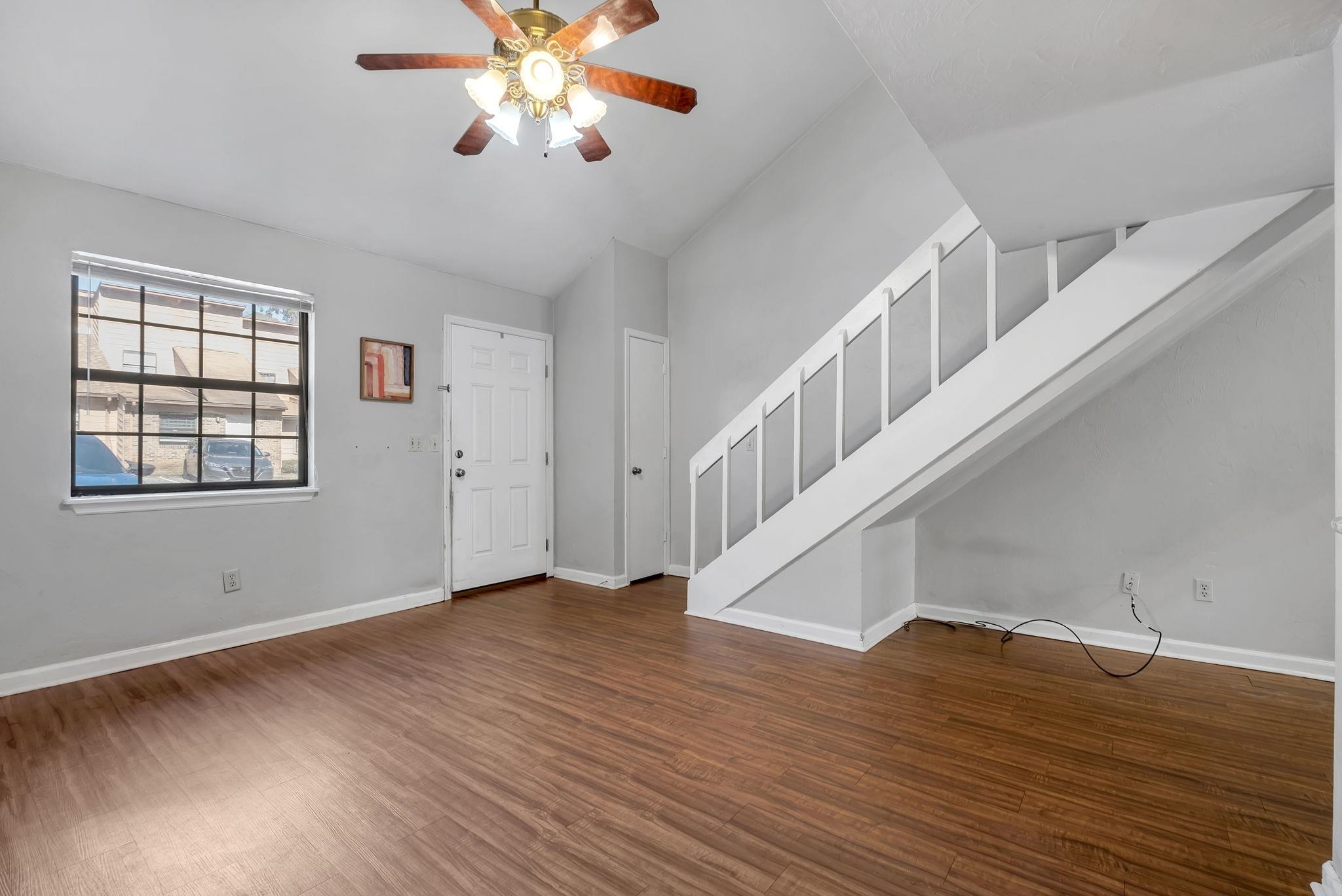 1808 JACKSON BLUFF Road Unit: E