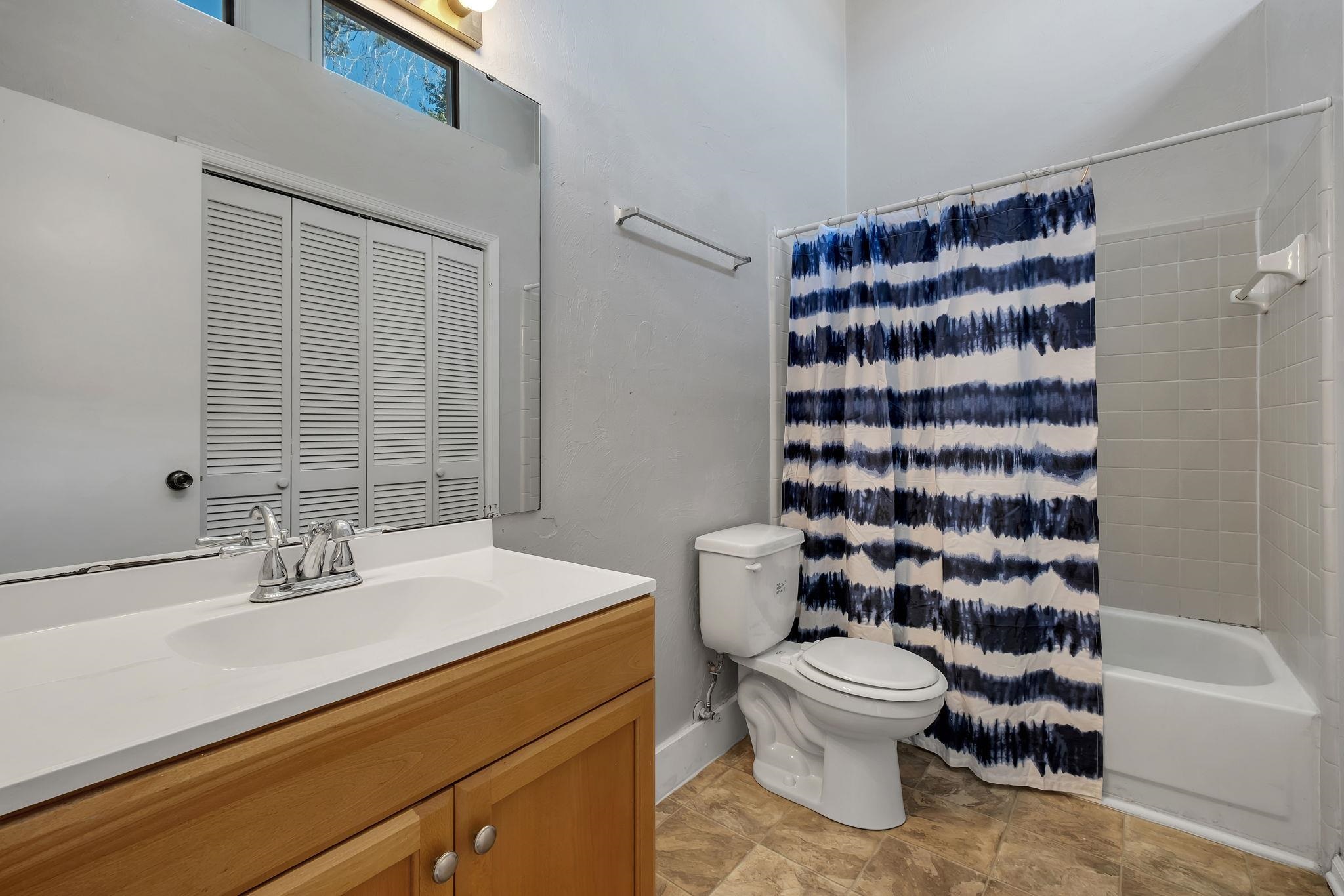 1808 JACKSON BLUFF Road Unit: E