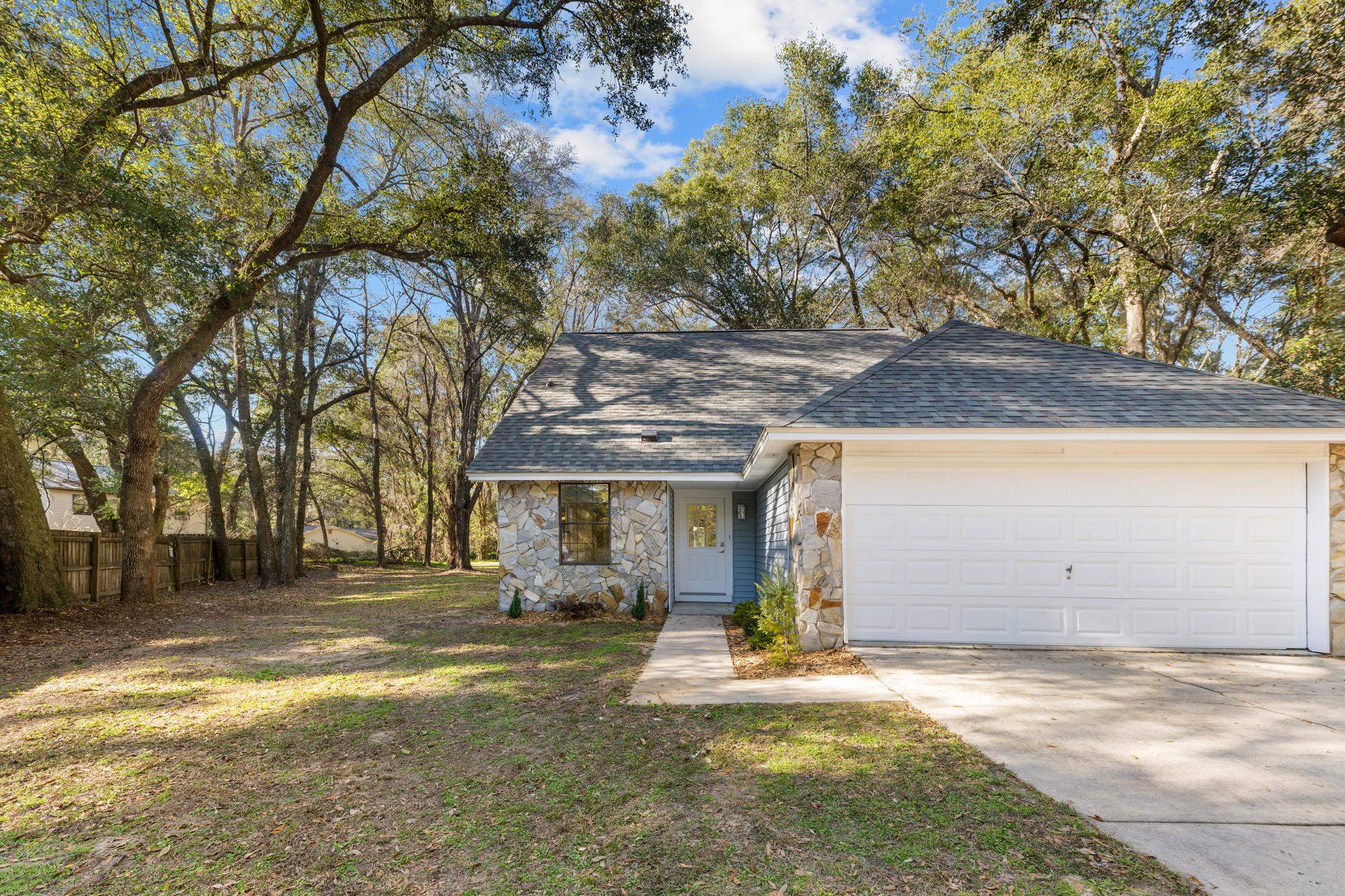 5746 Tallapoosa Court