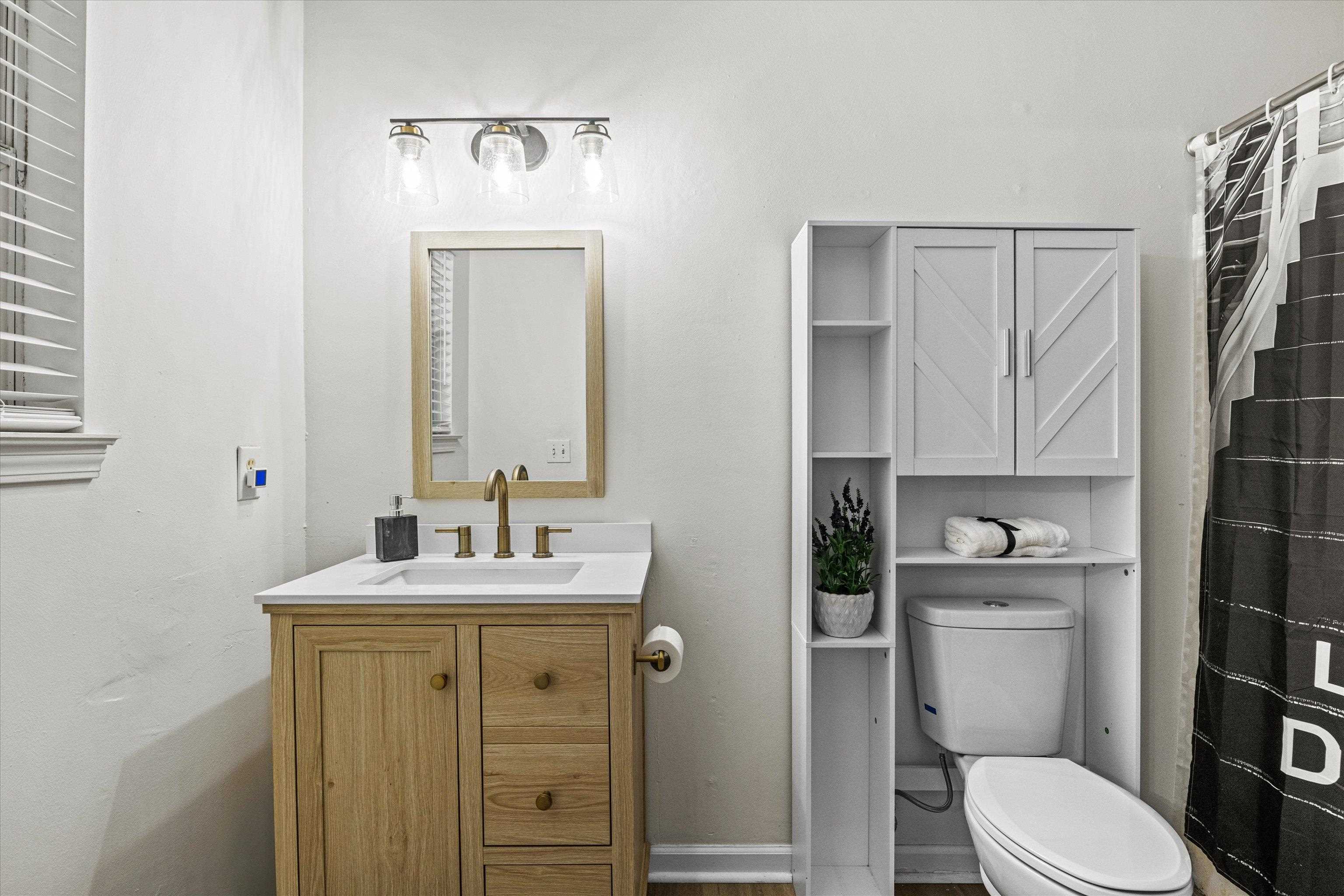 4528 Eltham Park