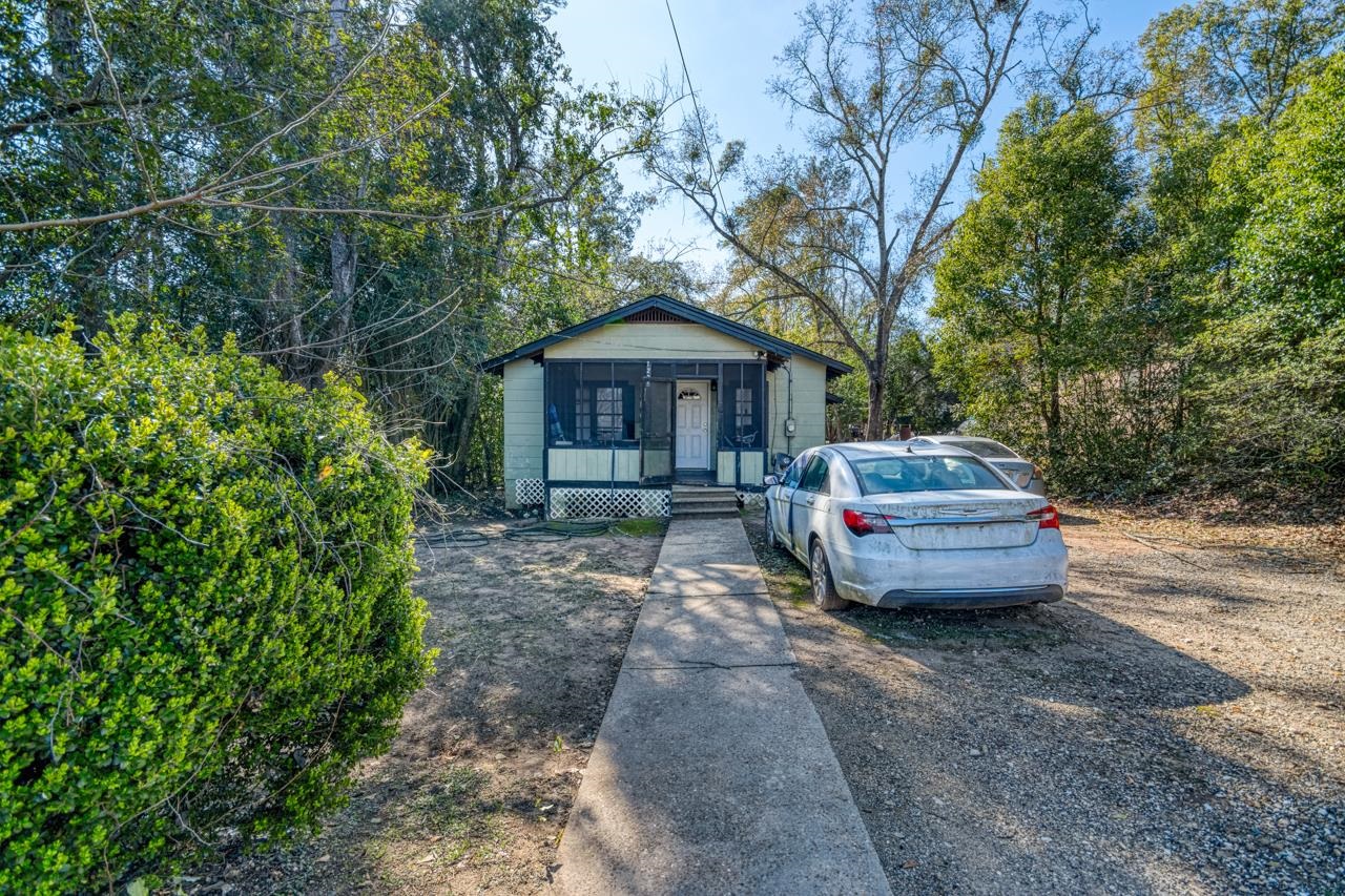 1235 McCaskill Avenue