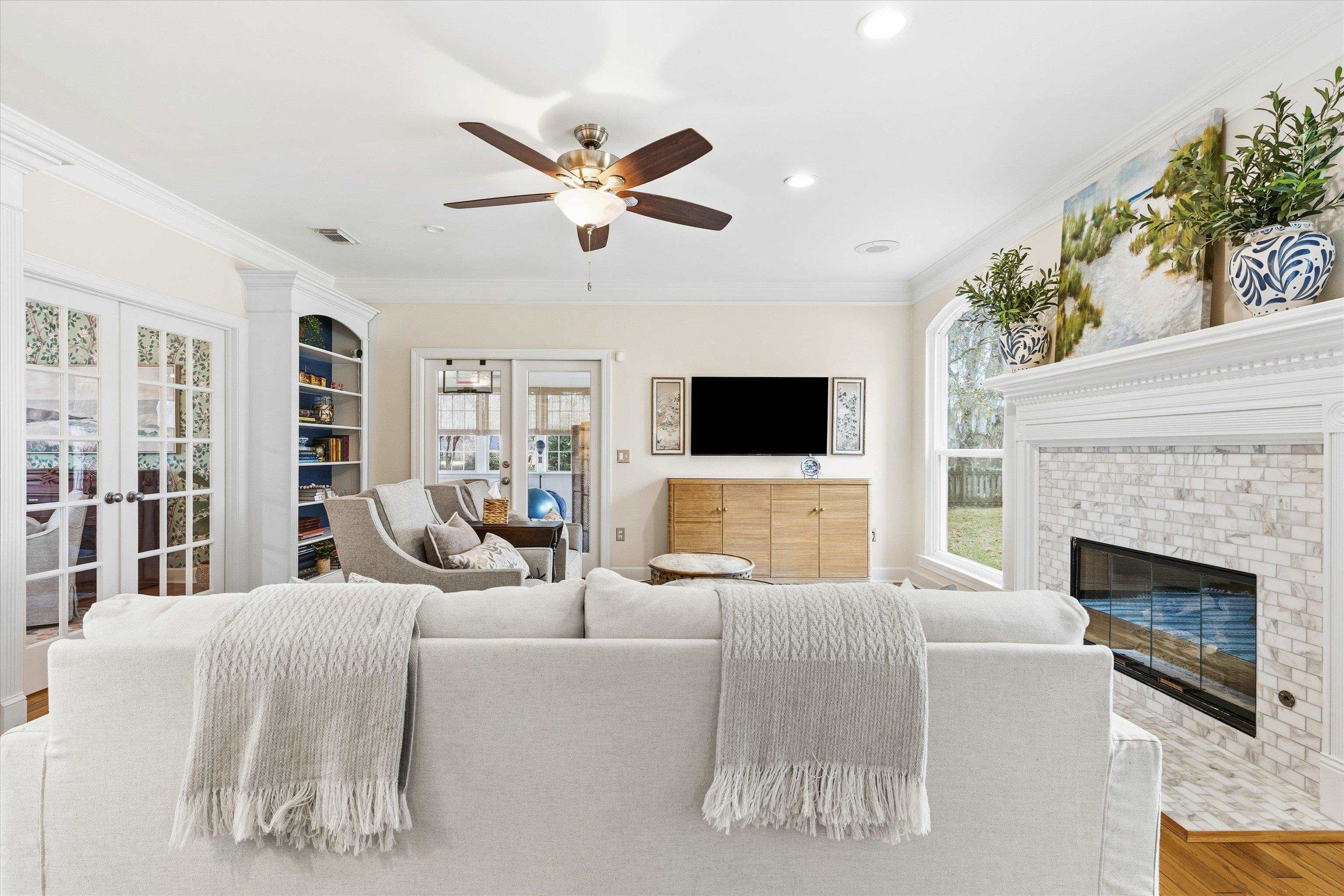 6138 Borderline Drive