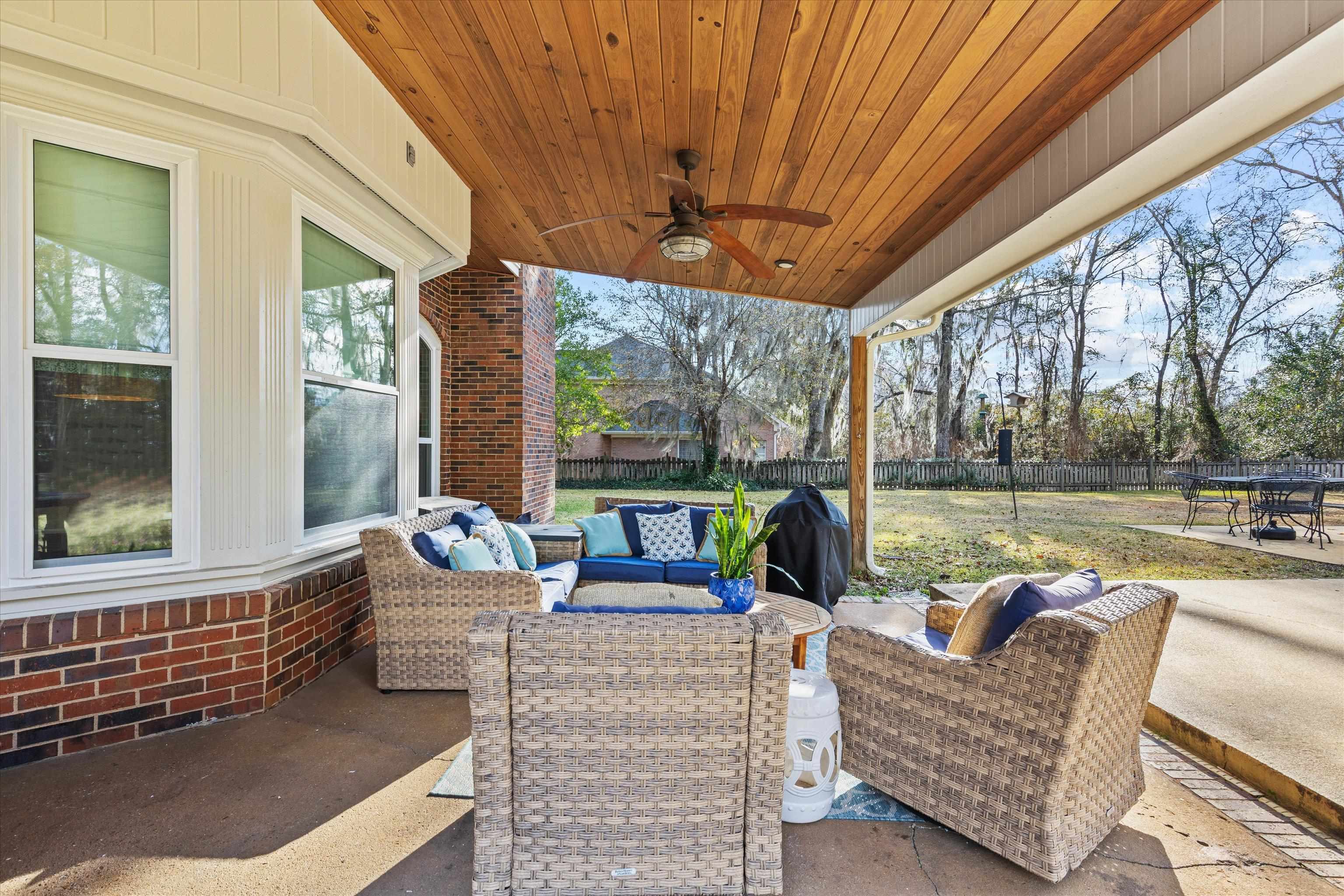 6138 Borderline Drive