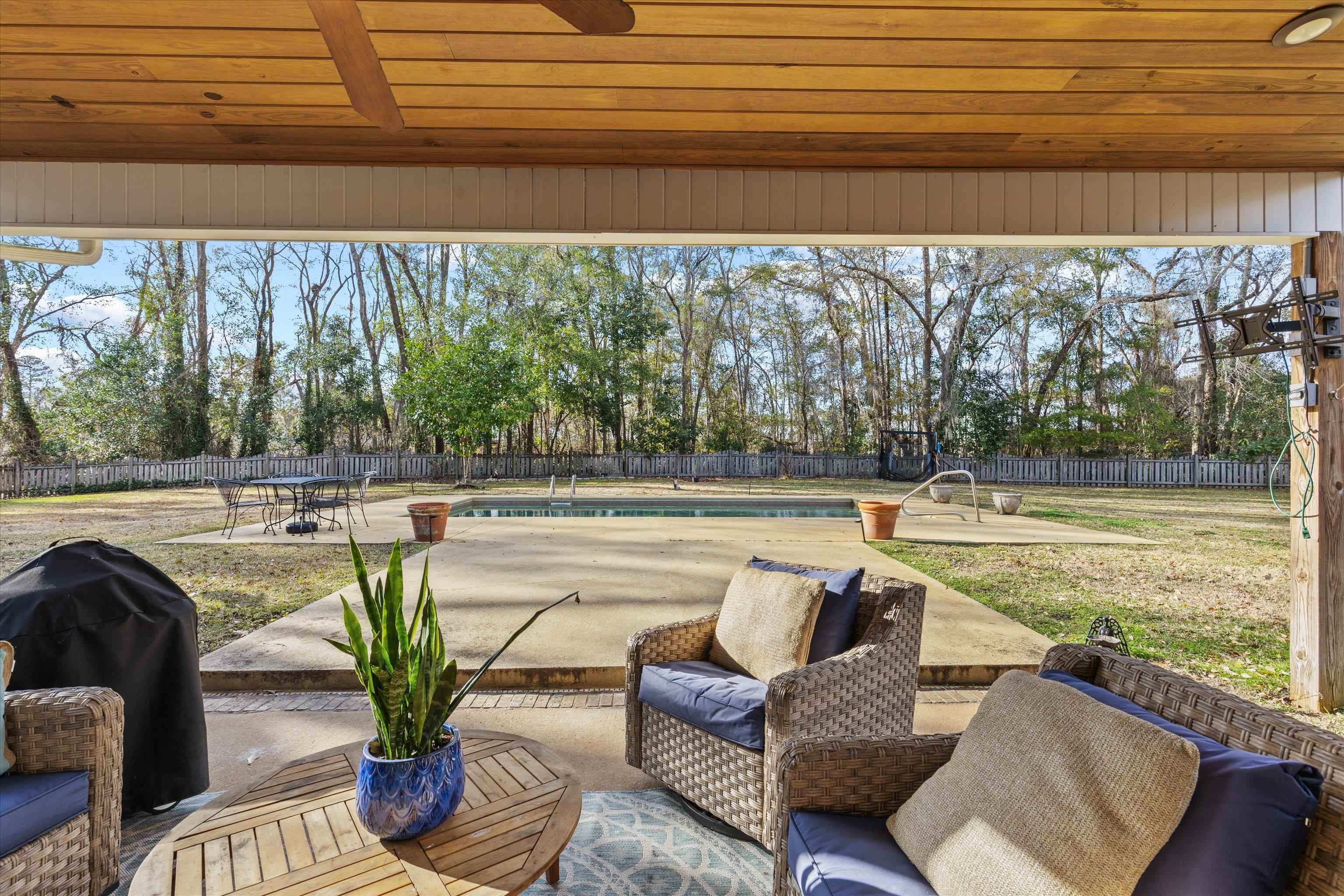 6138 Borderline Drive