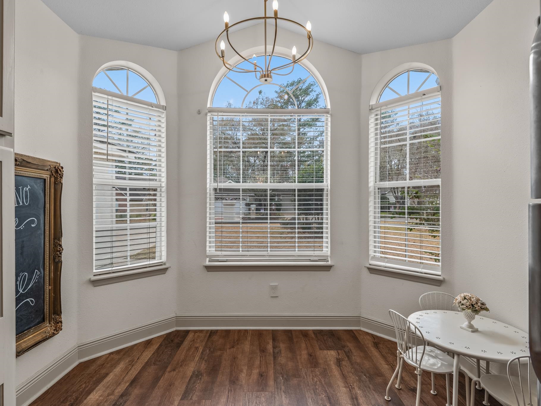 5369 Paddington Drive