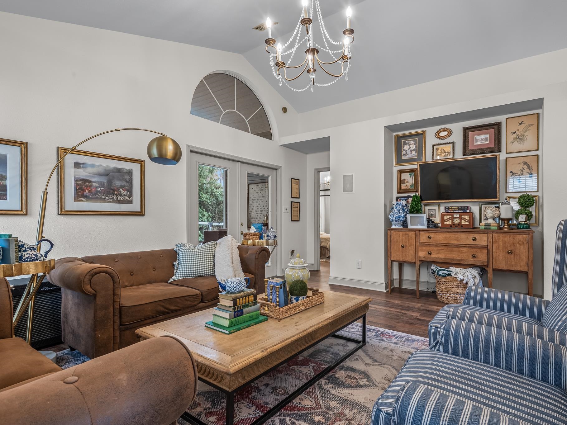5369 Paddington Drive
