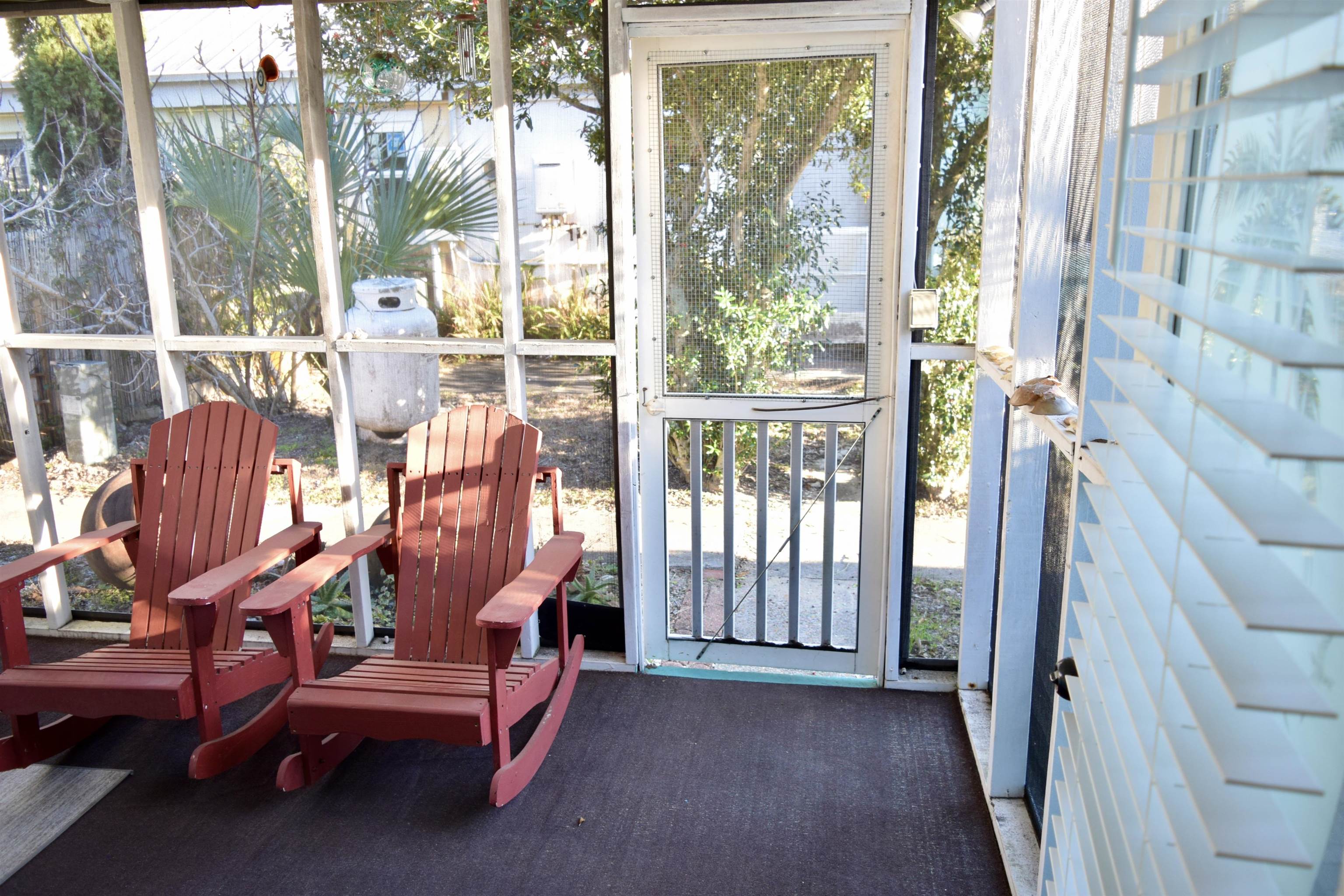 34-2 Holland Avenue