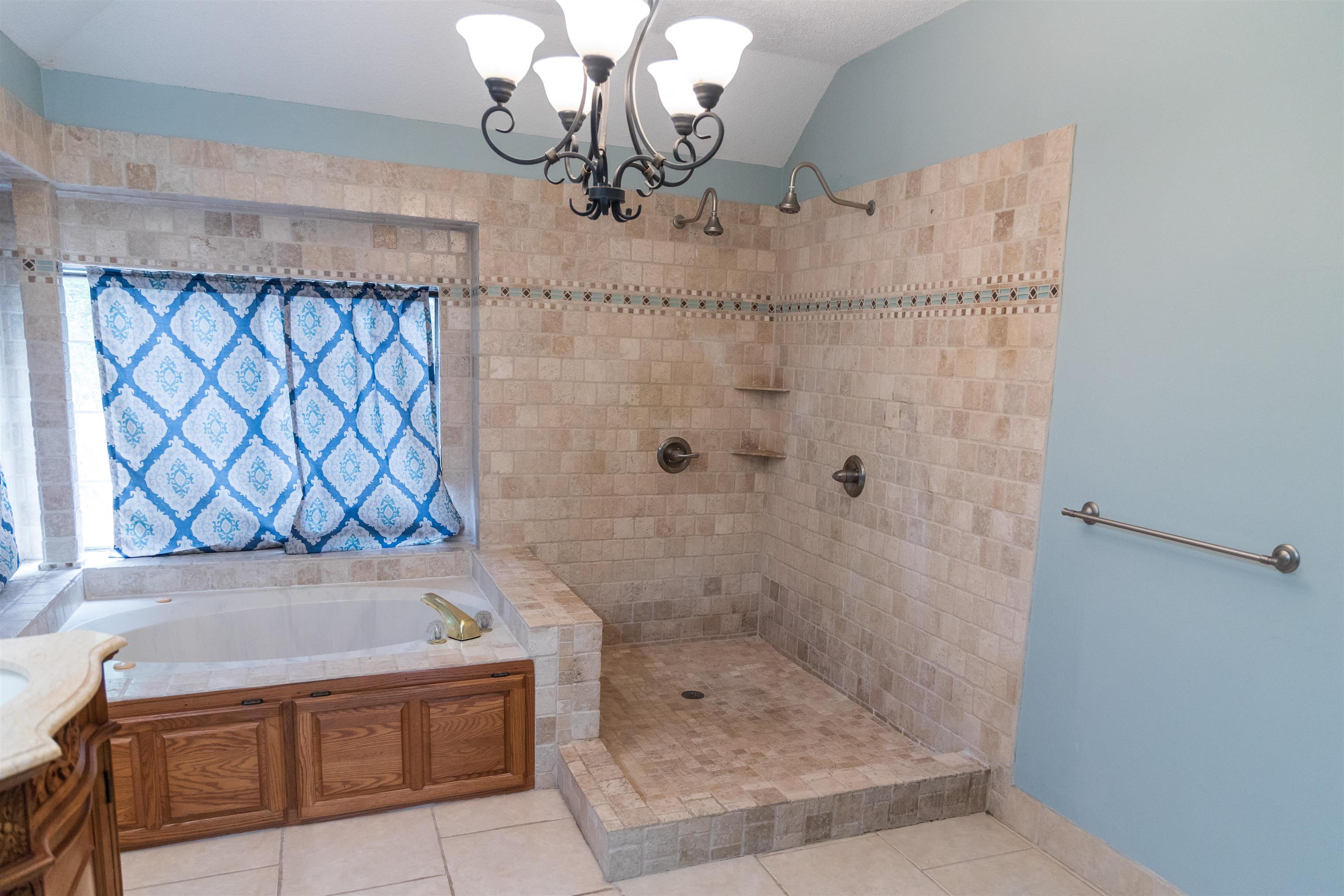 5108 Centennial Oak Circle