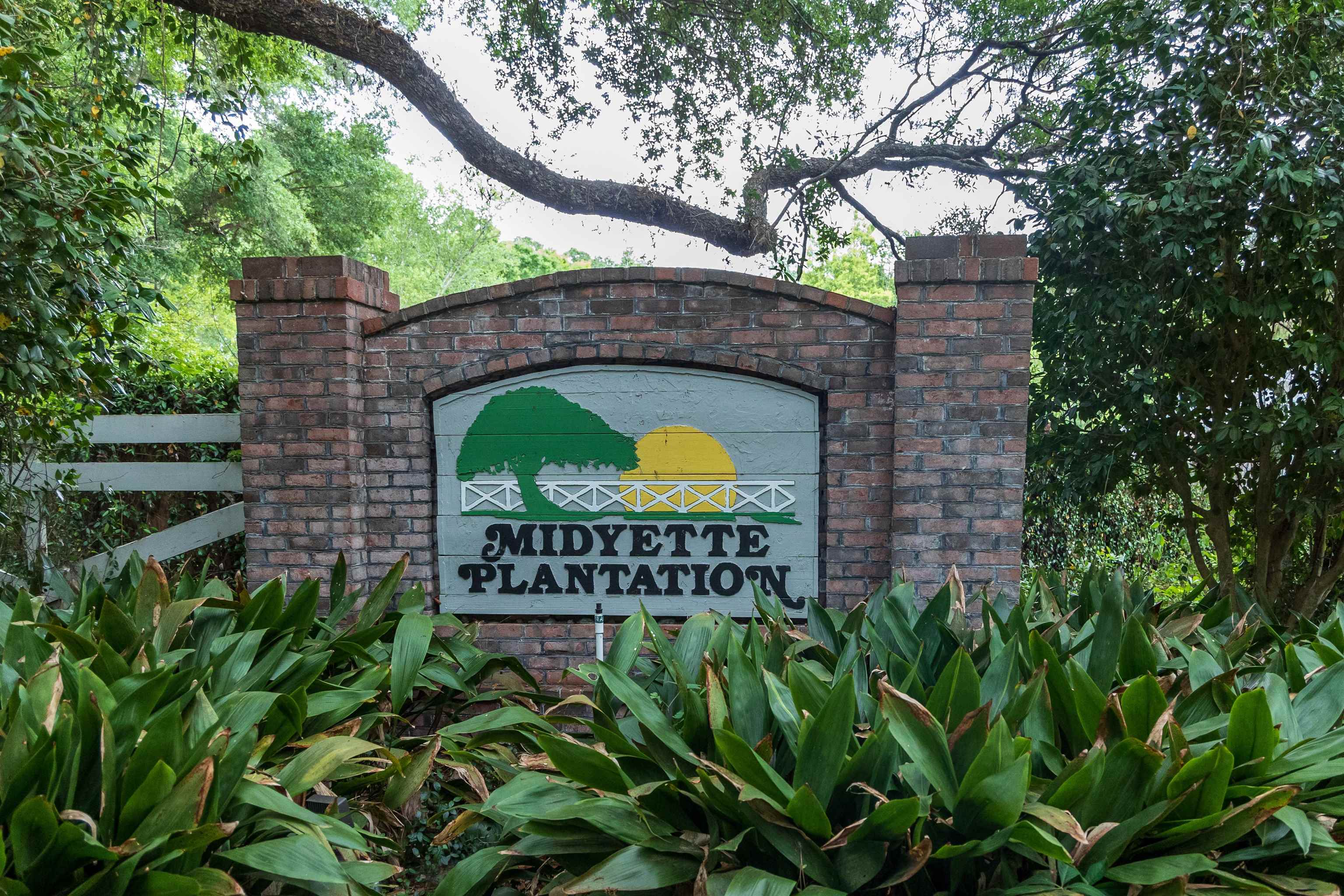5108 Centennial Oak Circle