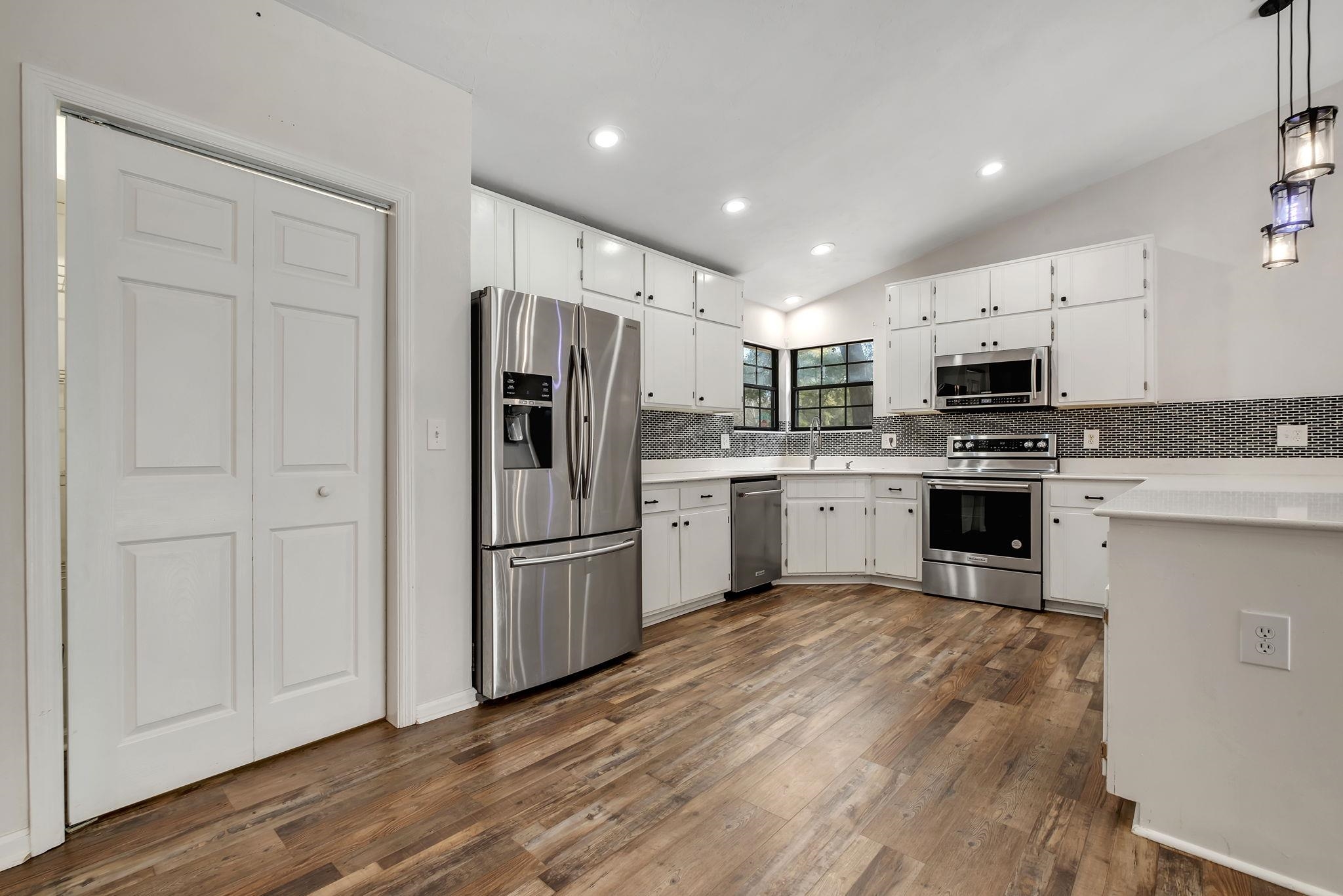 3141 N Shannon Lakes Drive