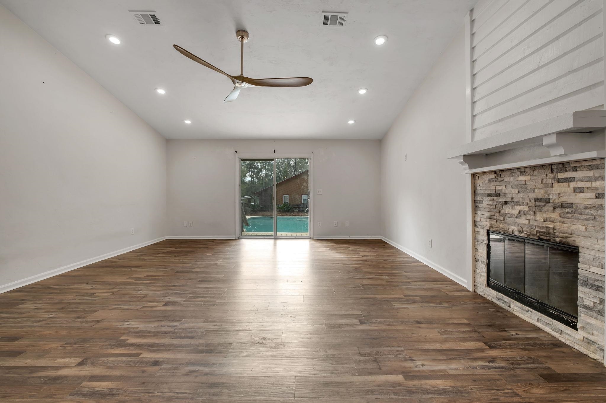 3141 N Shannon Lakes Drive