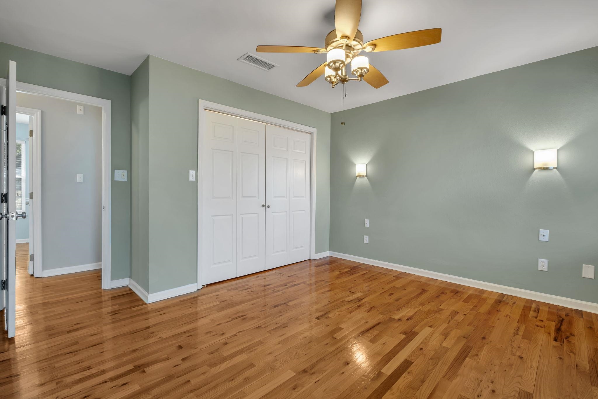 810 ALLIEGOOD Avenue